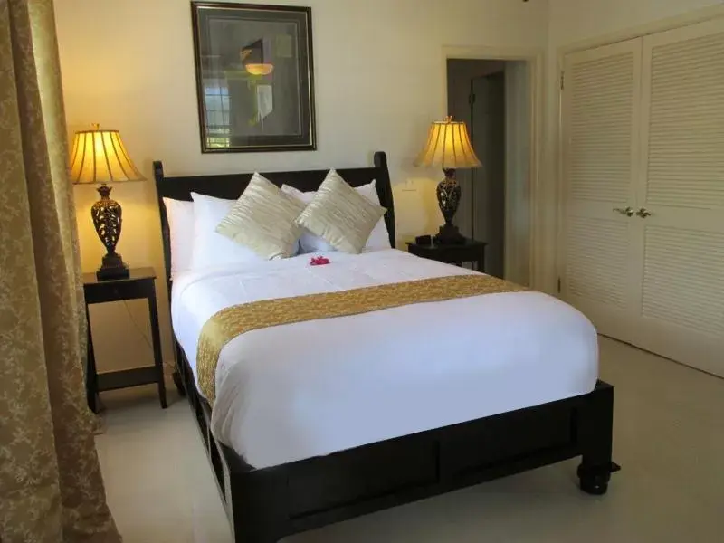 Bed in Ocean West Boutique Hotel