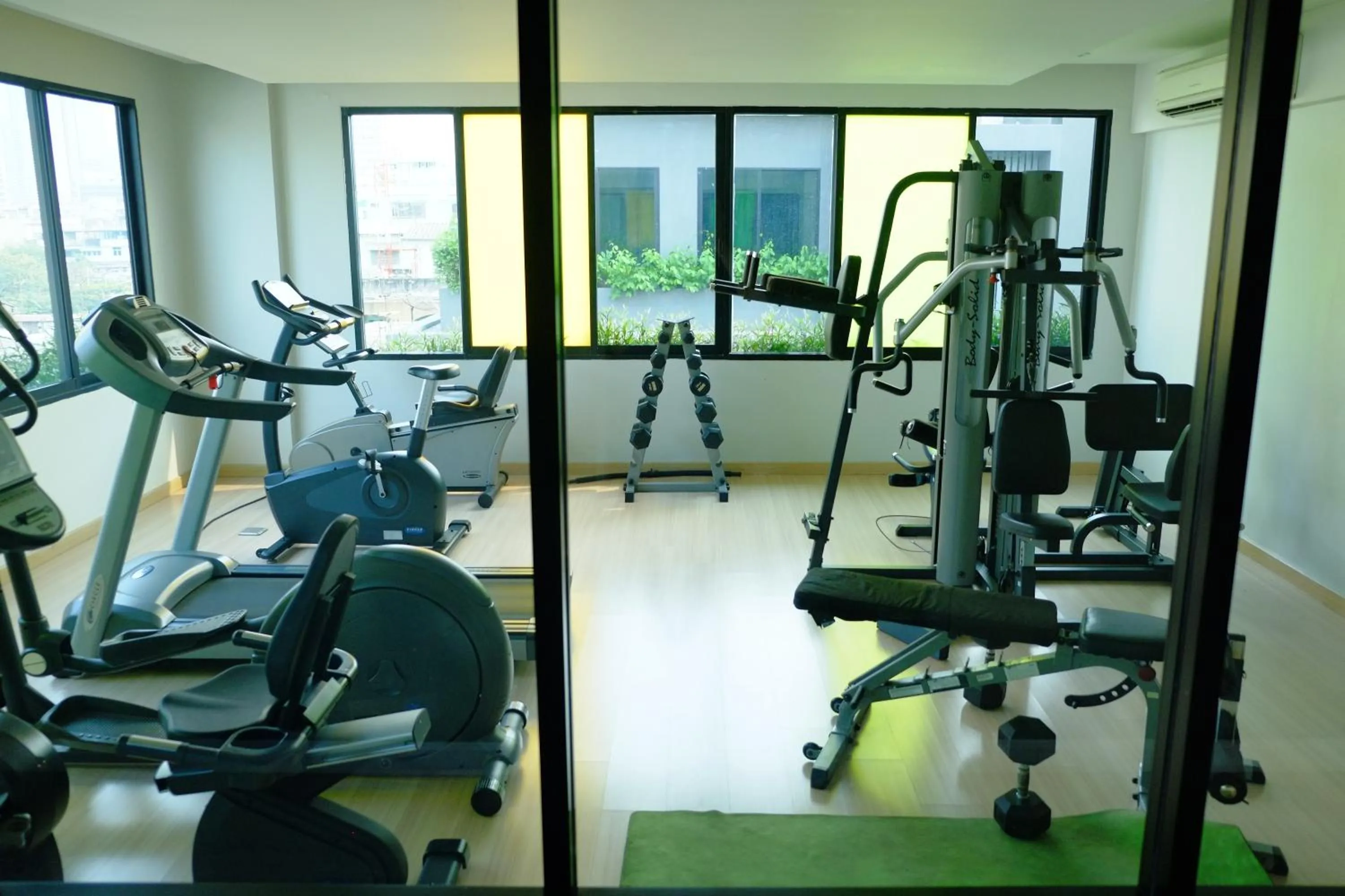 Fitness centre/facilities in iSanook Bangkok