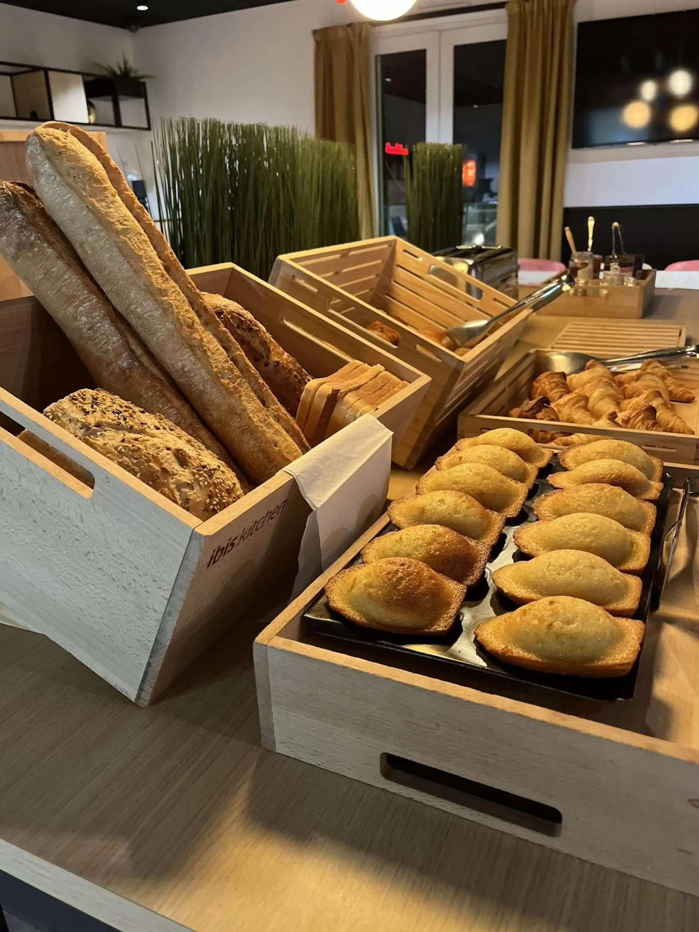 Breakfast in ibis Vitré Centre