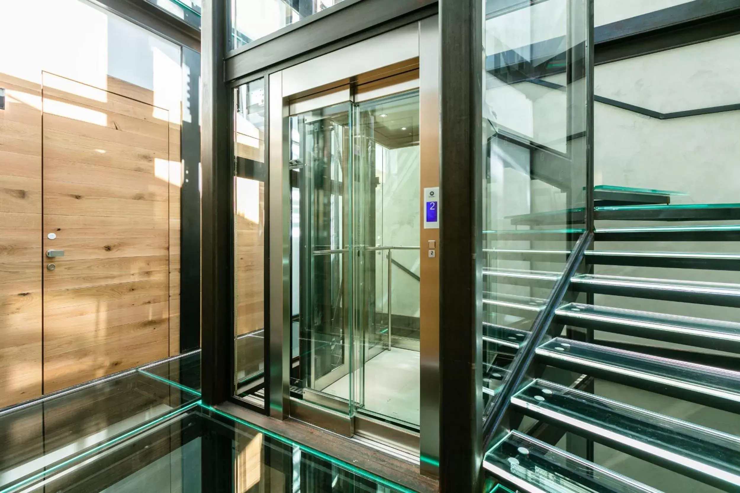 elevator in DOMUS CAVOUR Rooms&Suites