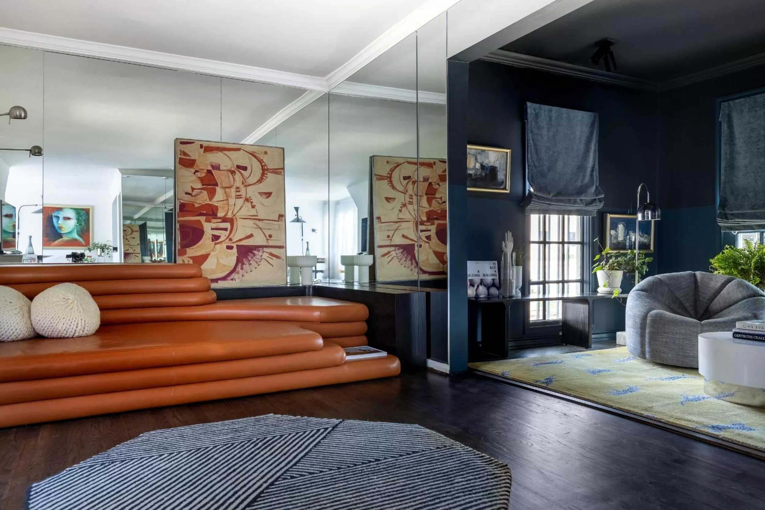 Living room in La Colombe d'Or Hotel