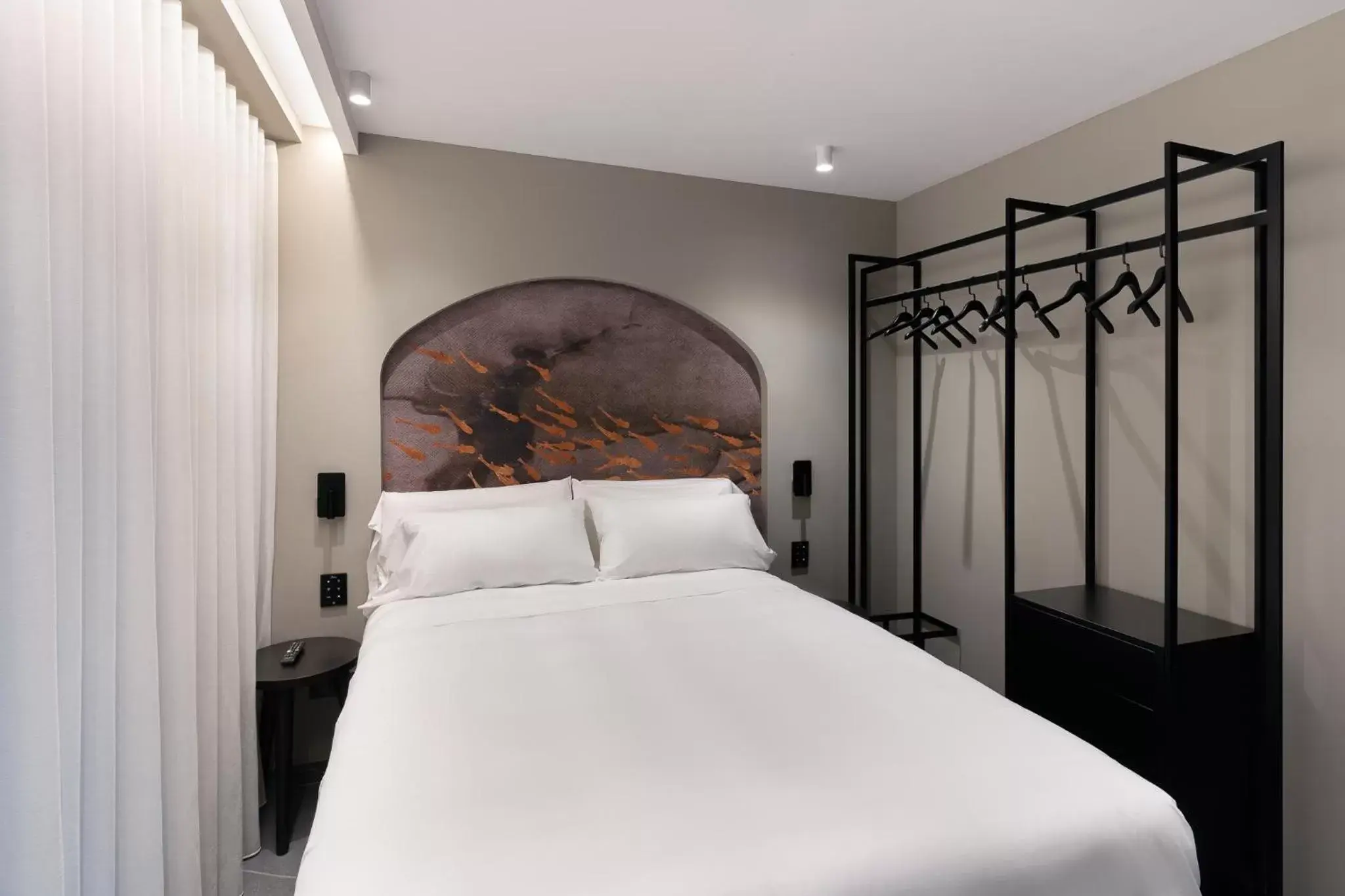 Bed in Mauro Suites