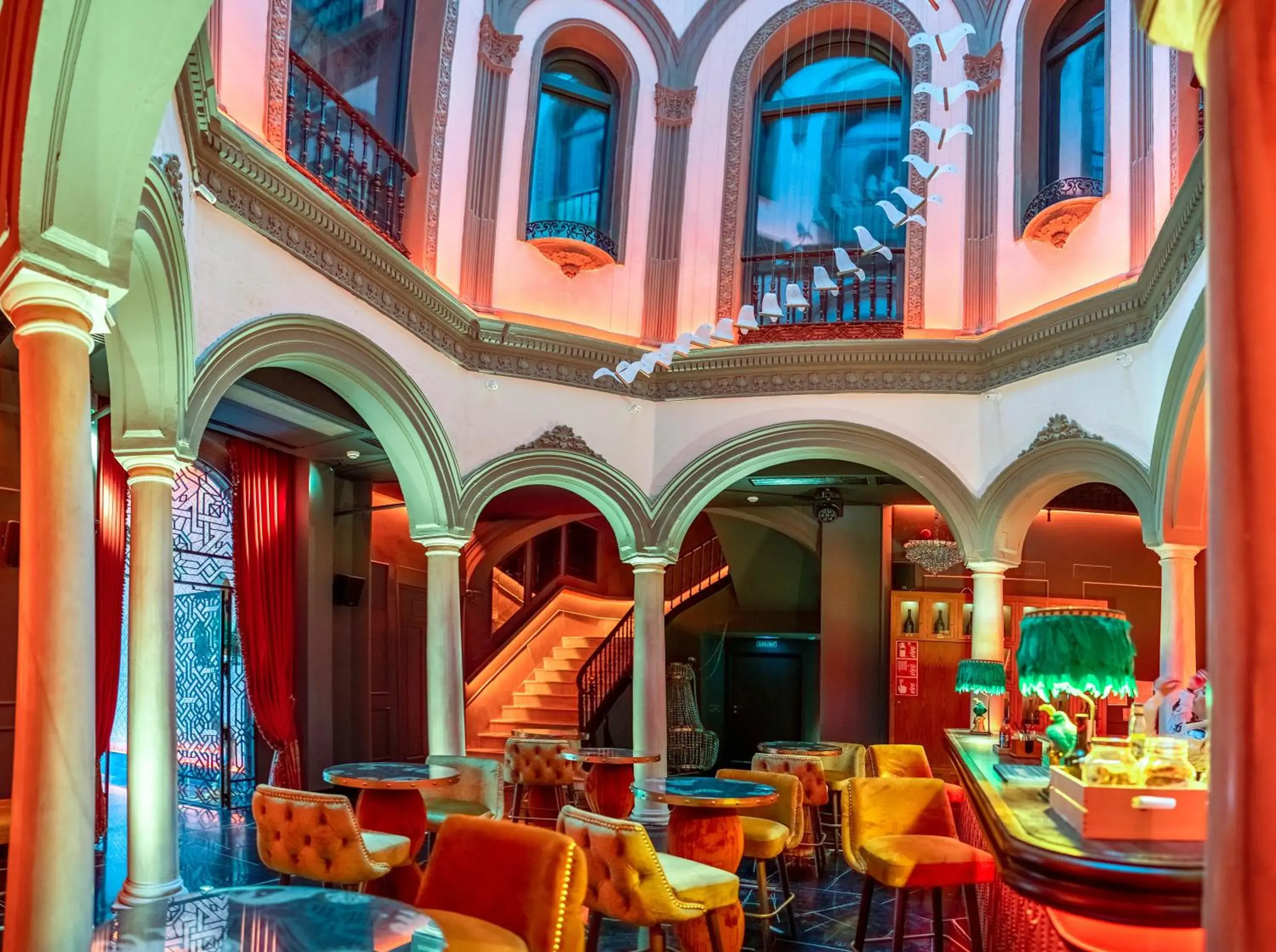 Lounge or bar, Restaurant/Places to Eat in Hotel Lobby Room Sevilla