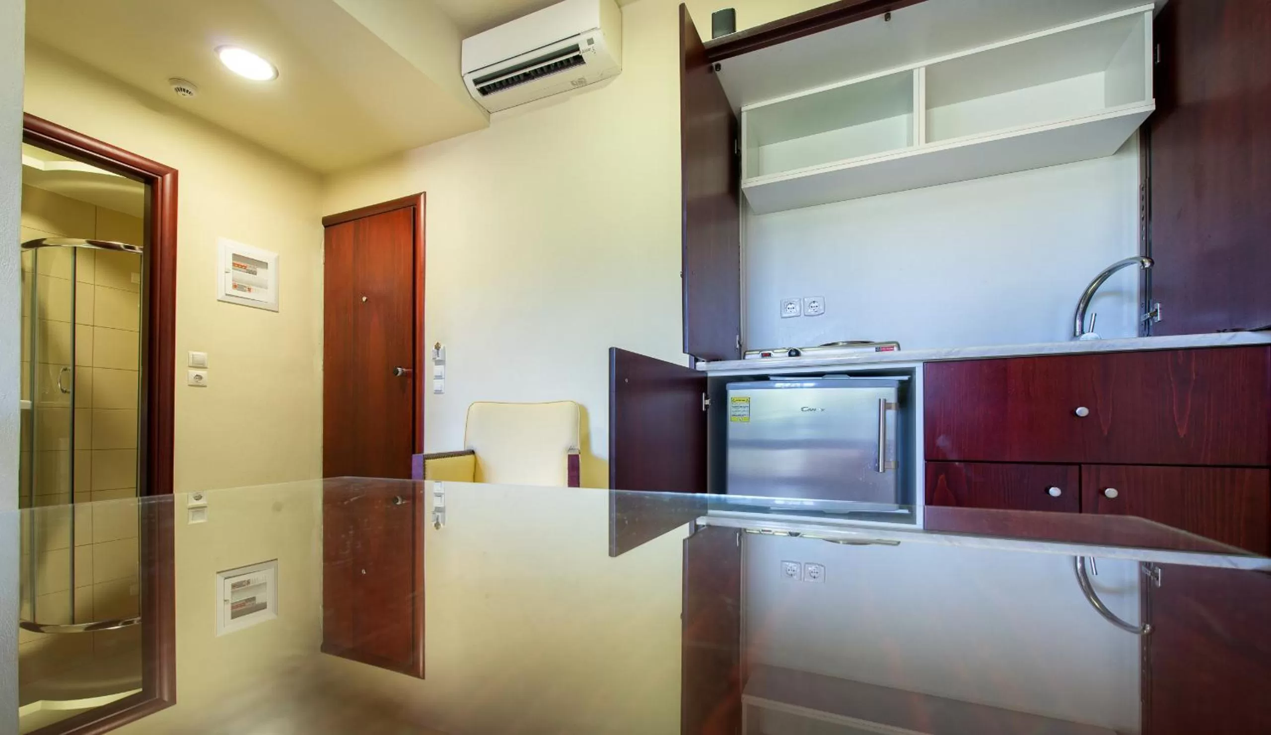 Property building in Canadian Hotel