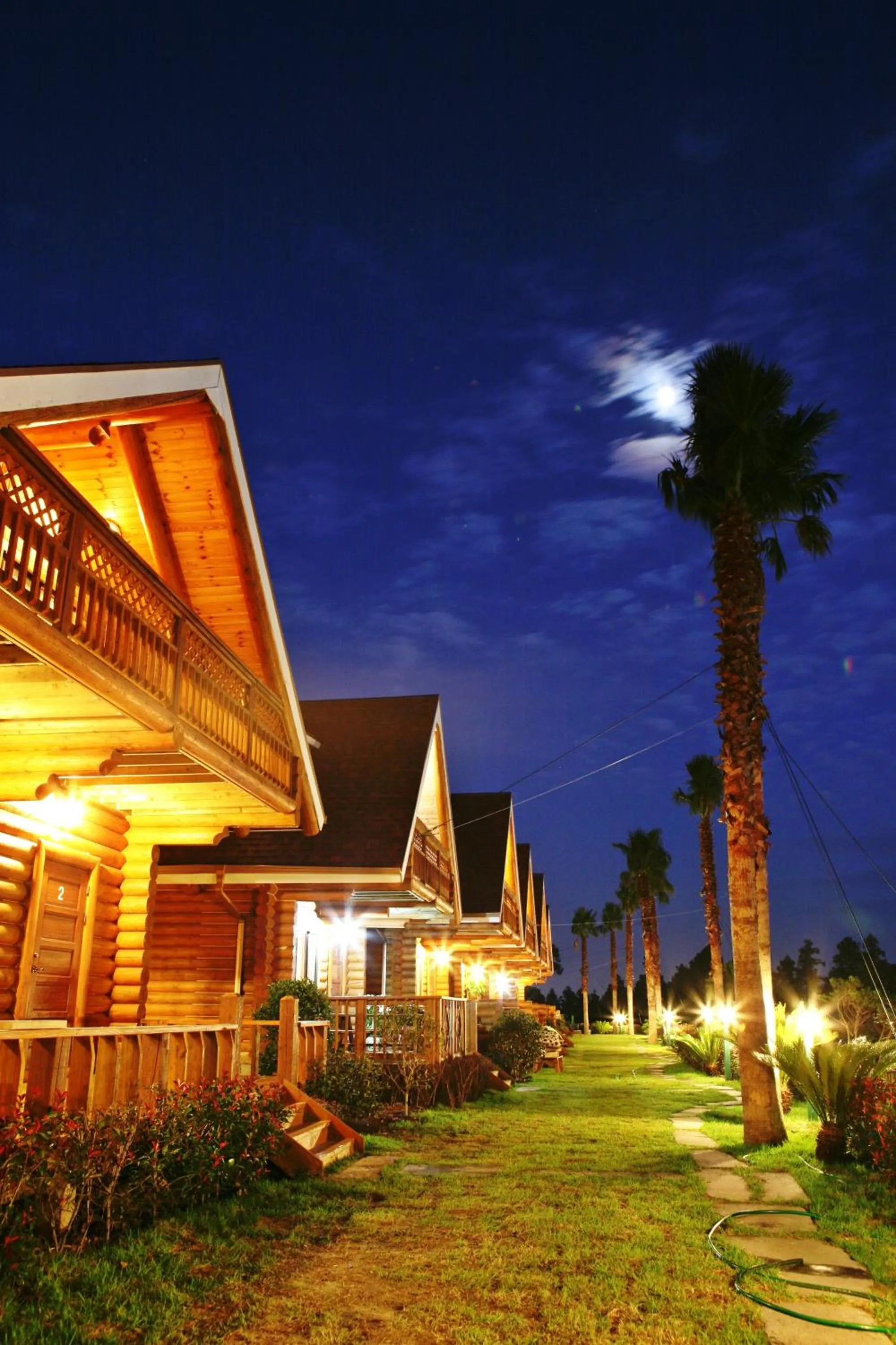 Facade/entrance in Jungmun Log Pension & Resort