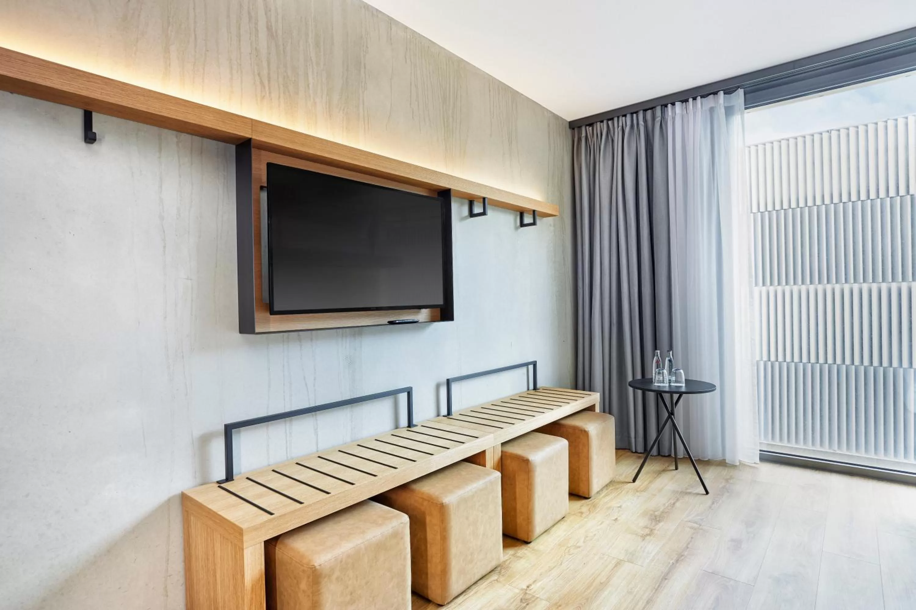 TV and multimedia in H2 Hotel Leipzig