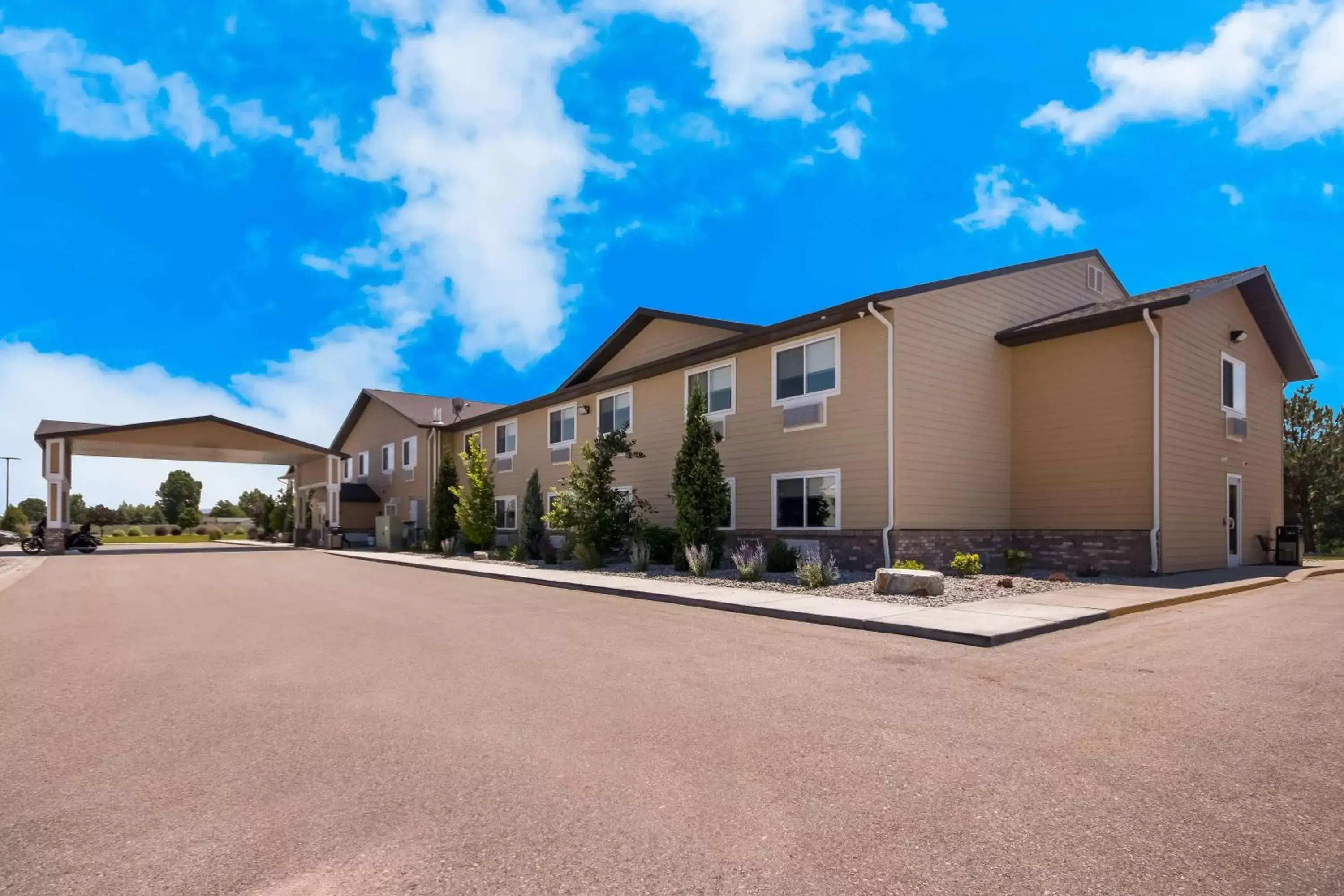 Property Building in SureStay Plus Hotel by Best Western Rexburg