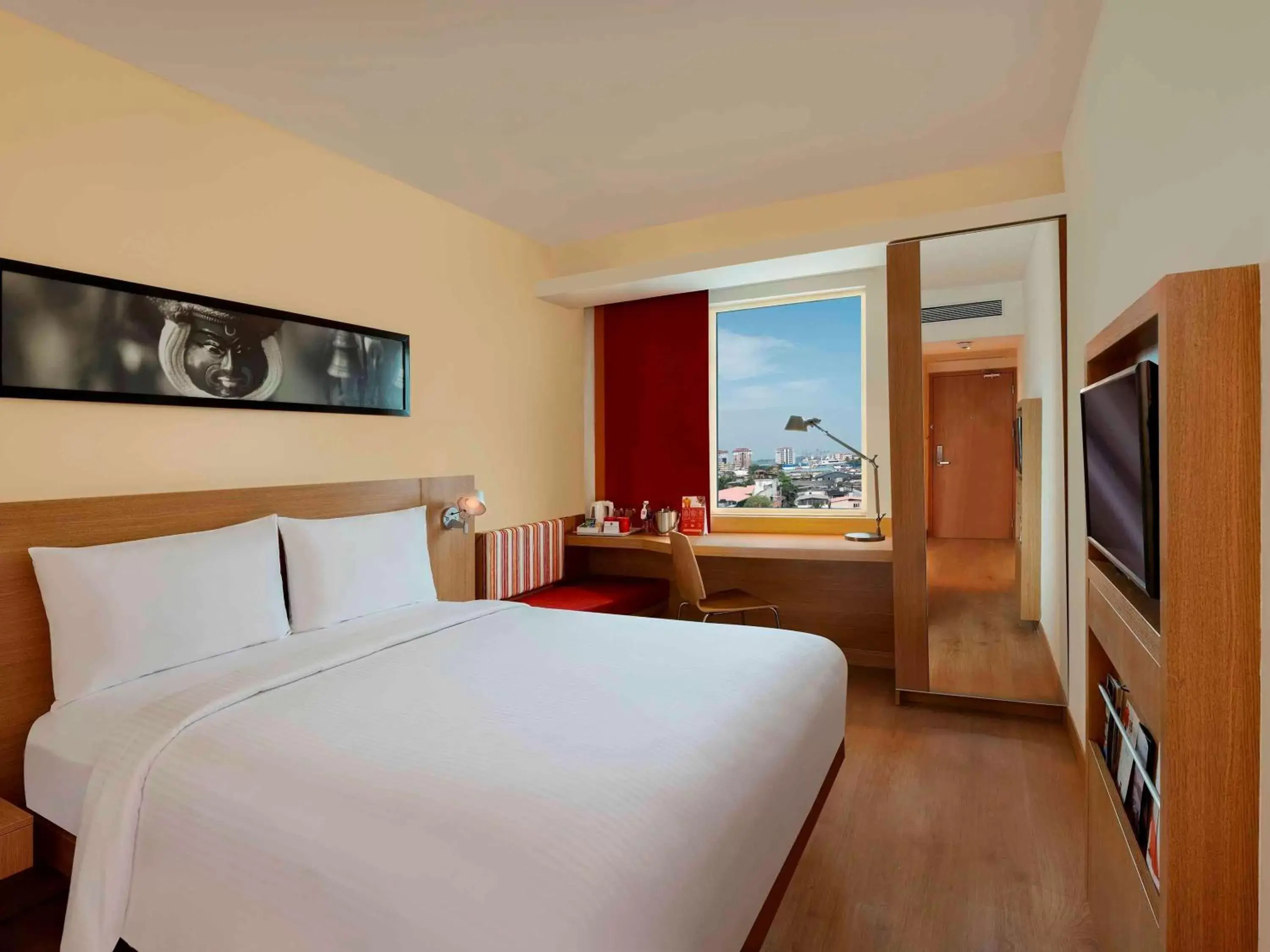 Photo of the whole room, Bed in ibis New Delhi Aerocity - An AccorHotels Brand