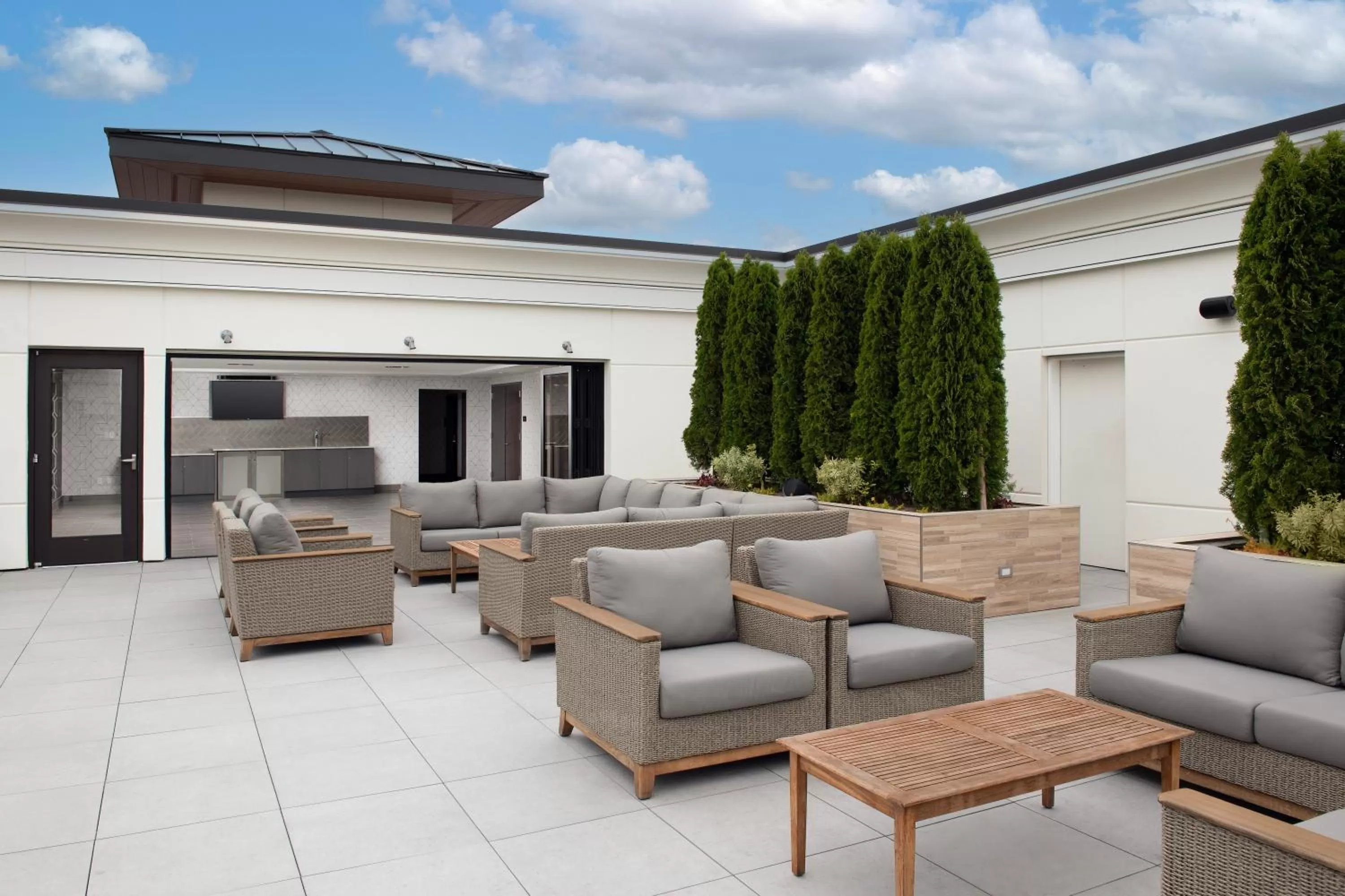 Balcony/Terrace in Silver Cloud Hotel Tacoma at Point Ruston Waterfront