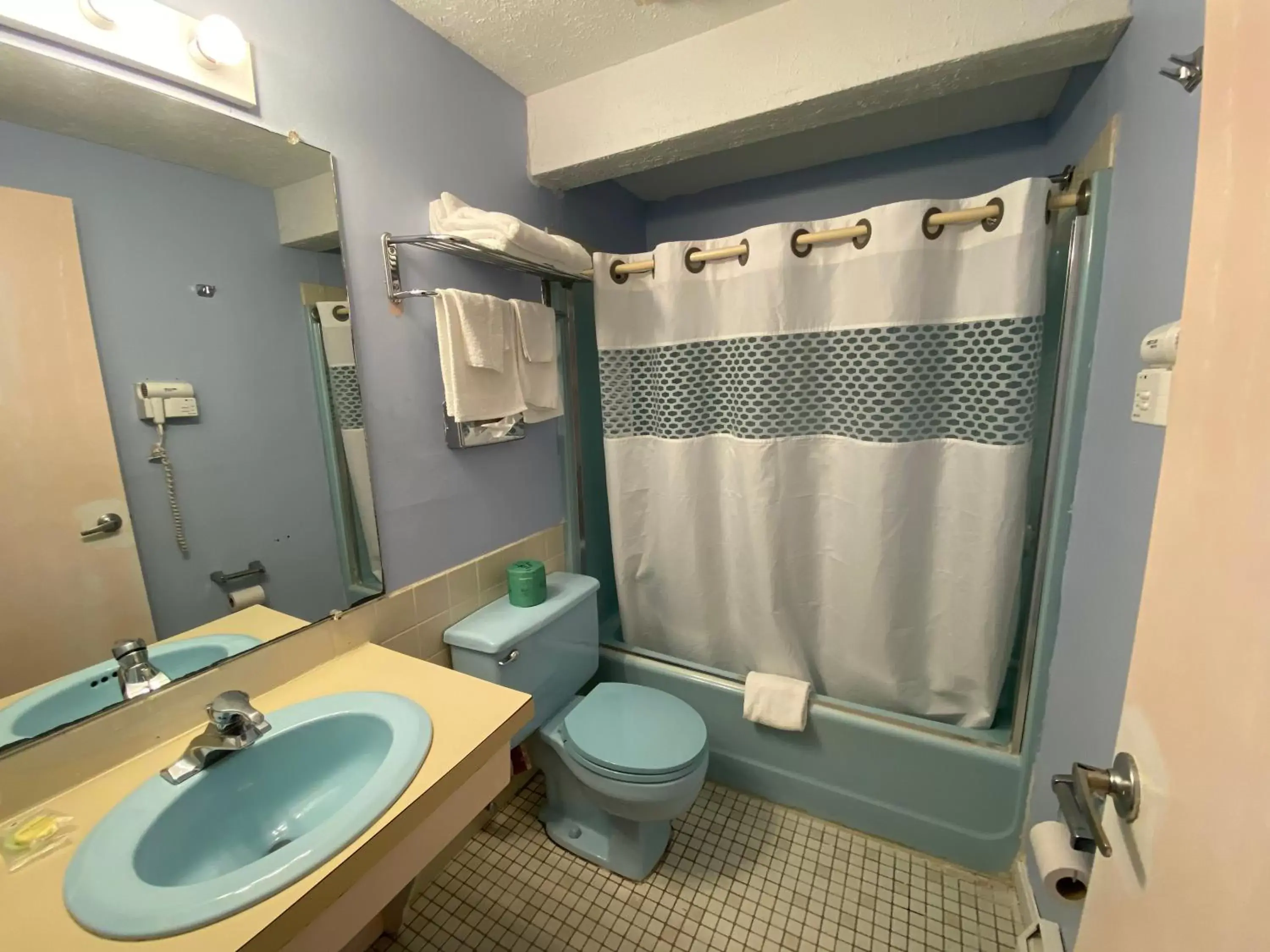 Bathroom in Economy Lodge 682 Main St Sturbridge
