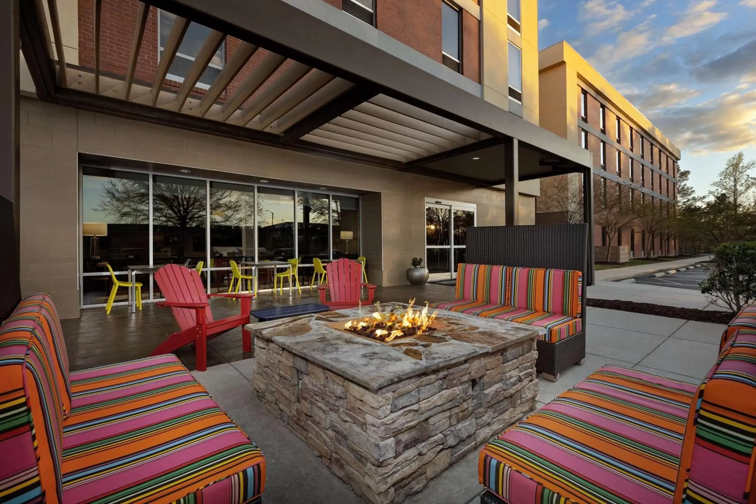 Patio in Home2 Suites by Hilton Jacksonville, NC