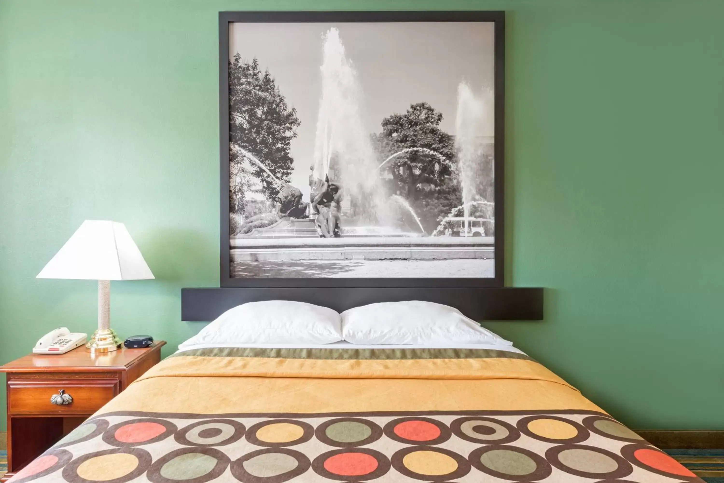 Bed in Super 8 by Wyndham Greencastle Bed in Super 8 by Wyndham Greencastle