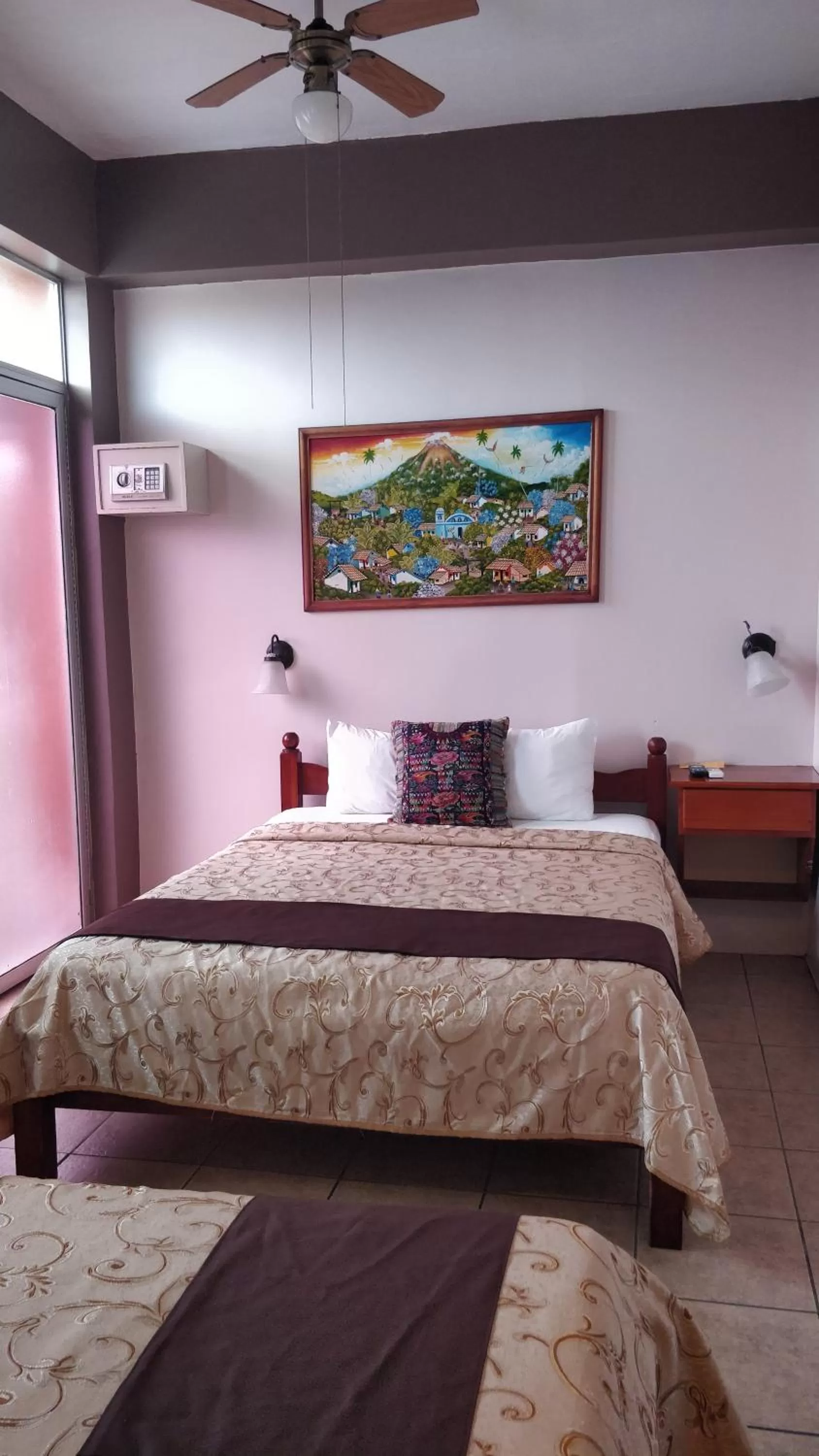 Bed in Hotel Las Colinas