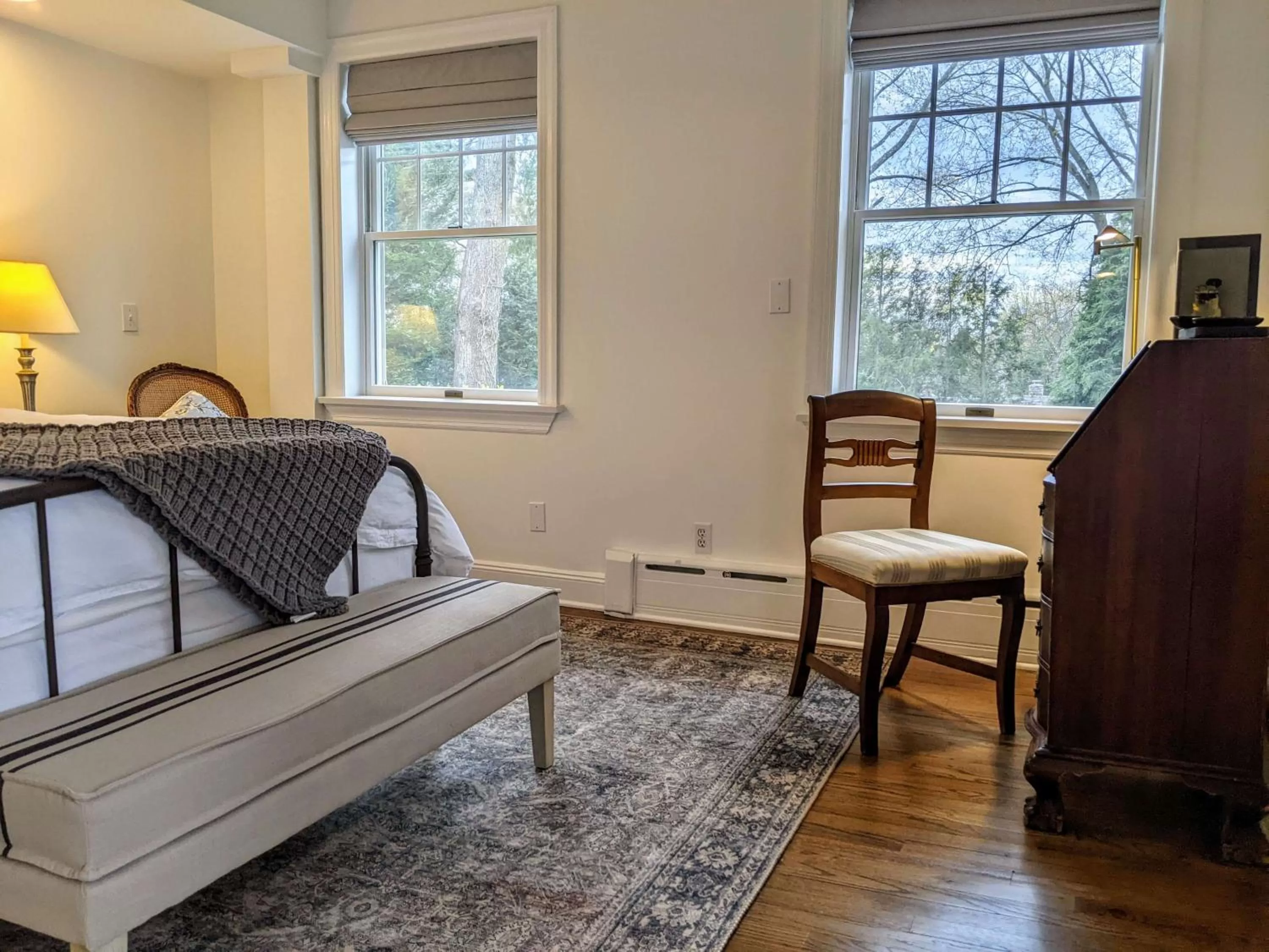 Bed in Stanton House Inn
