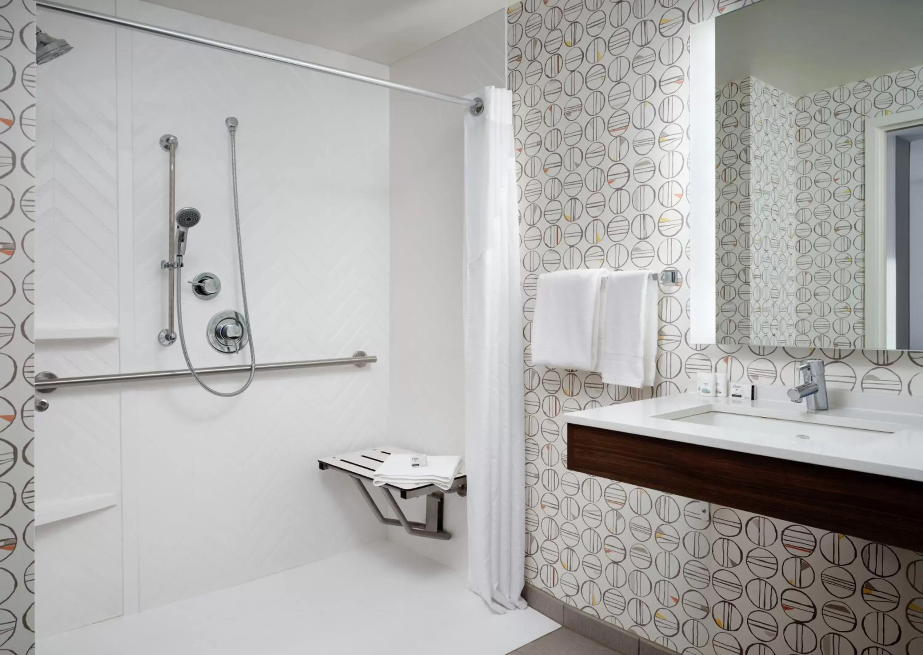 Shower, Bathroom in Holiday Inn Boston - Dedham Hotel & Conference Center, an IHG Hotel