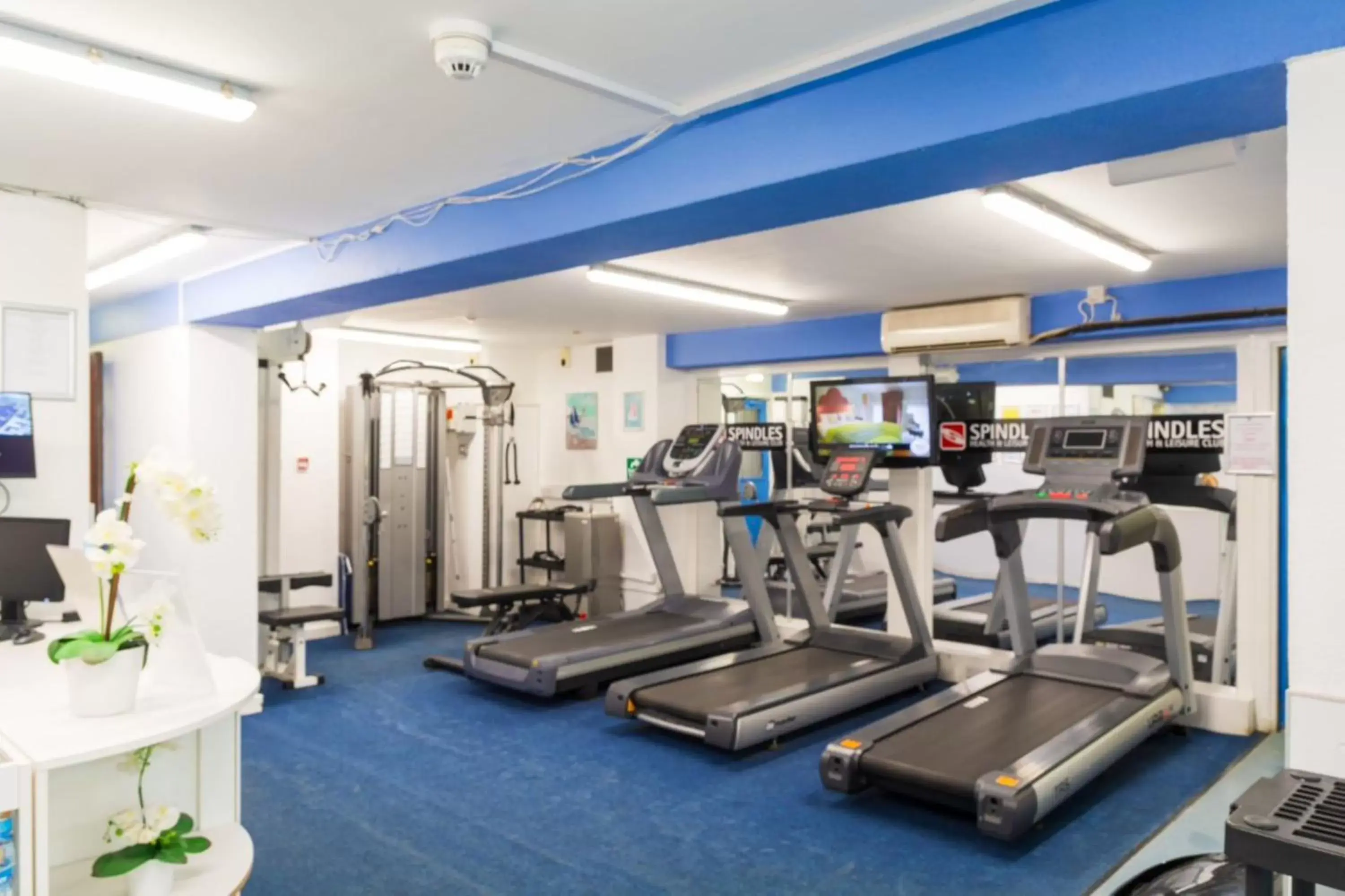 Property building, Fitness Center/Facilities in The Waterside