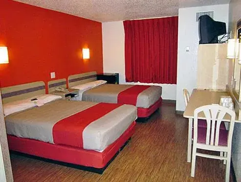 Bed in Motel 6-McKinney, TX - North