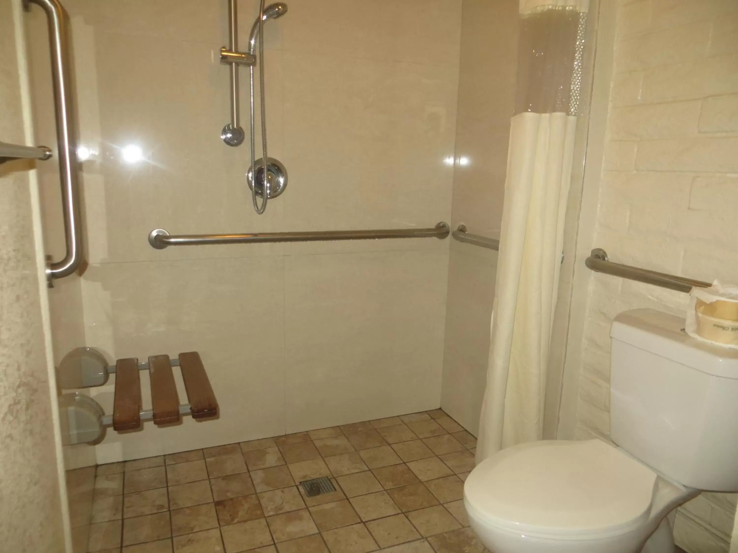 Shower, Bathroom in Hitching Post Studios Inn