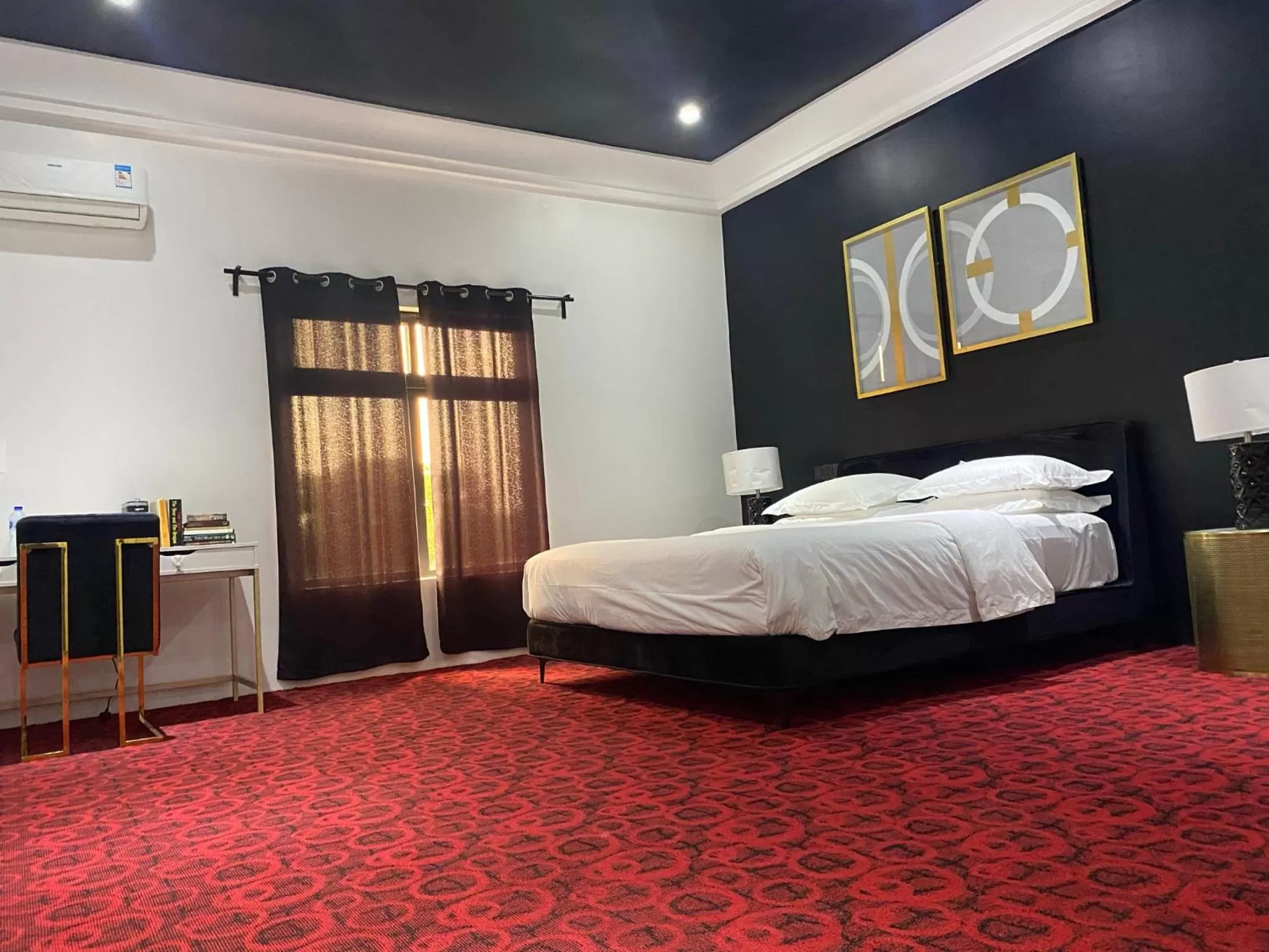 Bed in MUSE Boutique Hotel