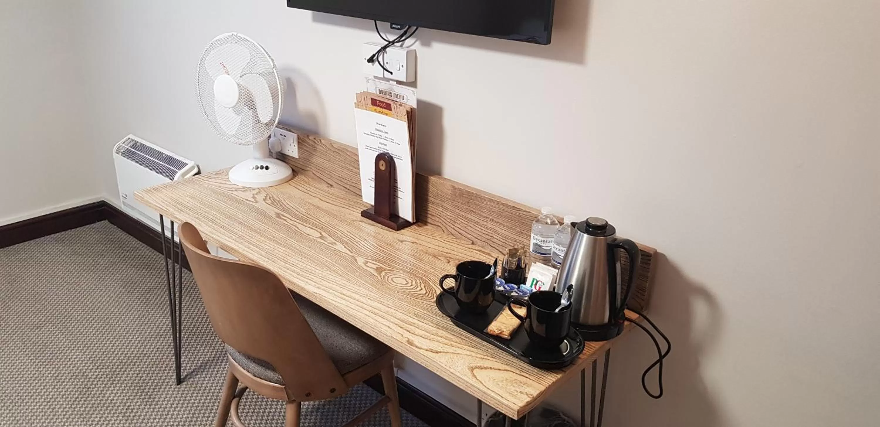 Coffee/tea facilities in Waterloo Cross, Devon by Marston's Inns