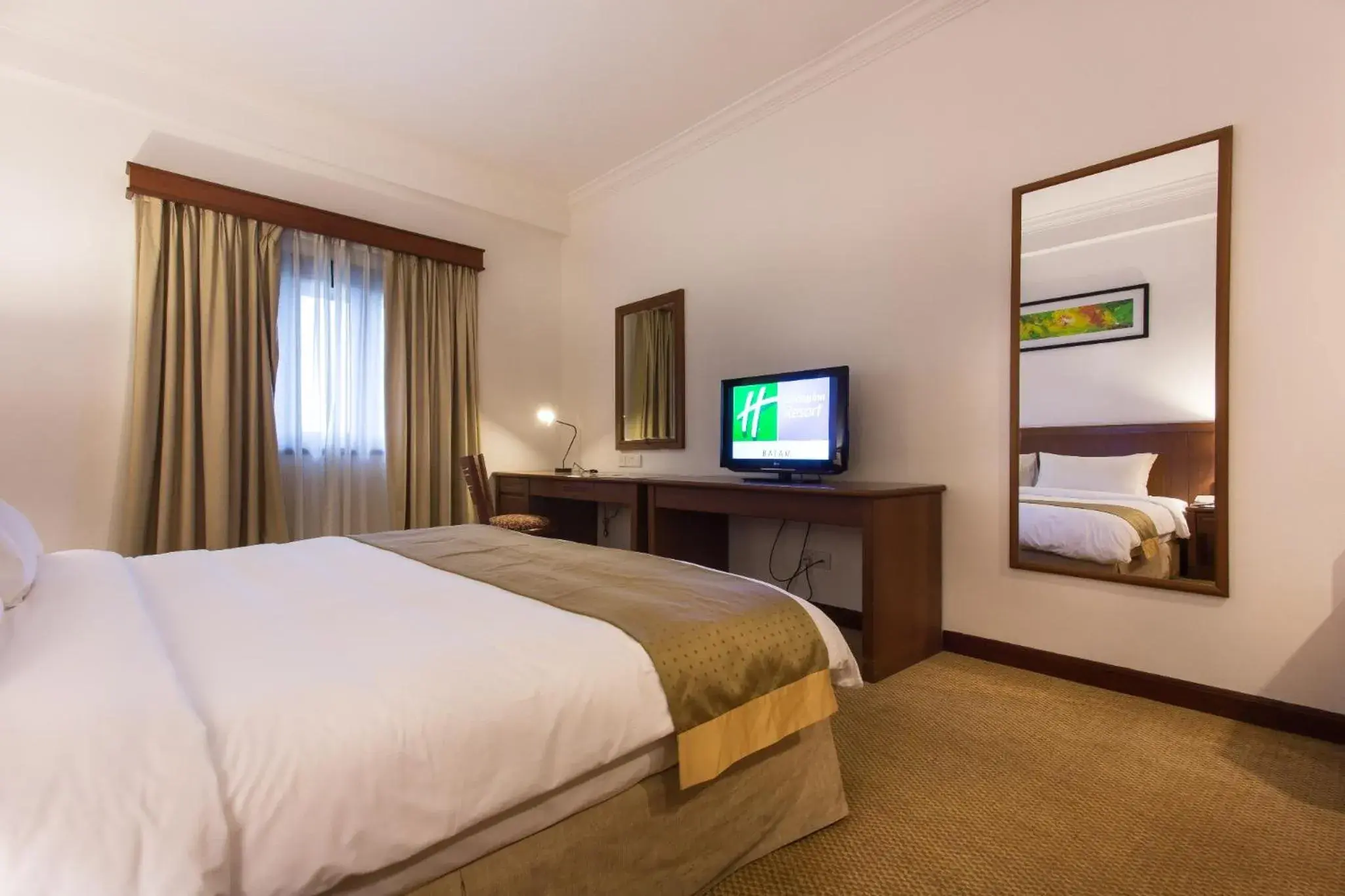 Bed in Holiday Inn Resort Batam, an IHG Hotel