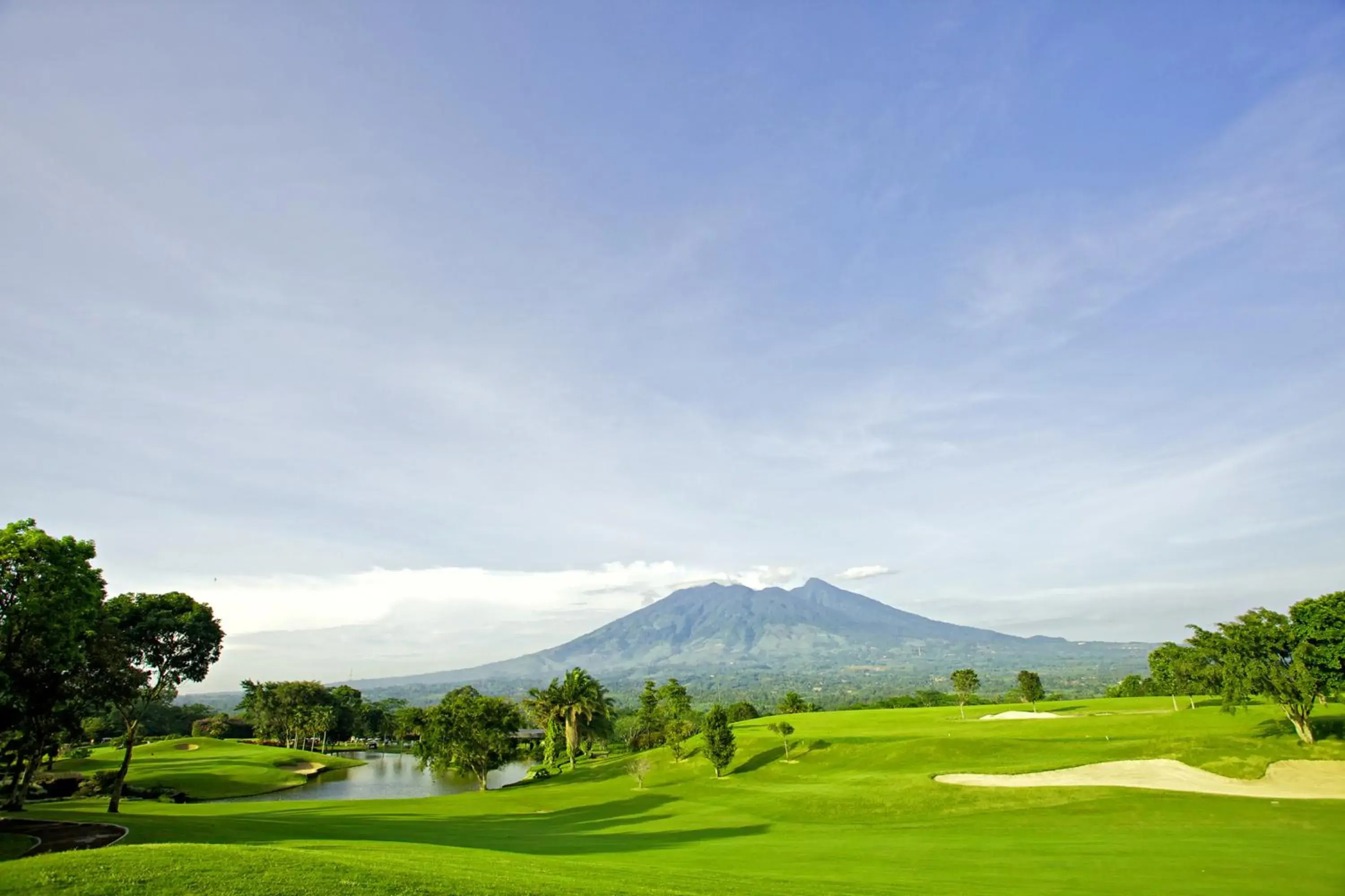 Golfcourse in R Hotel Rancamaya