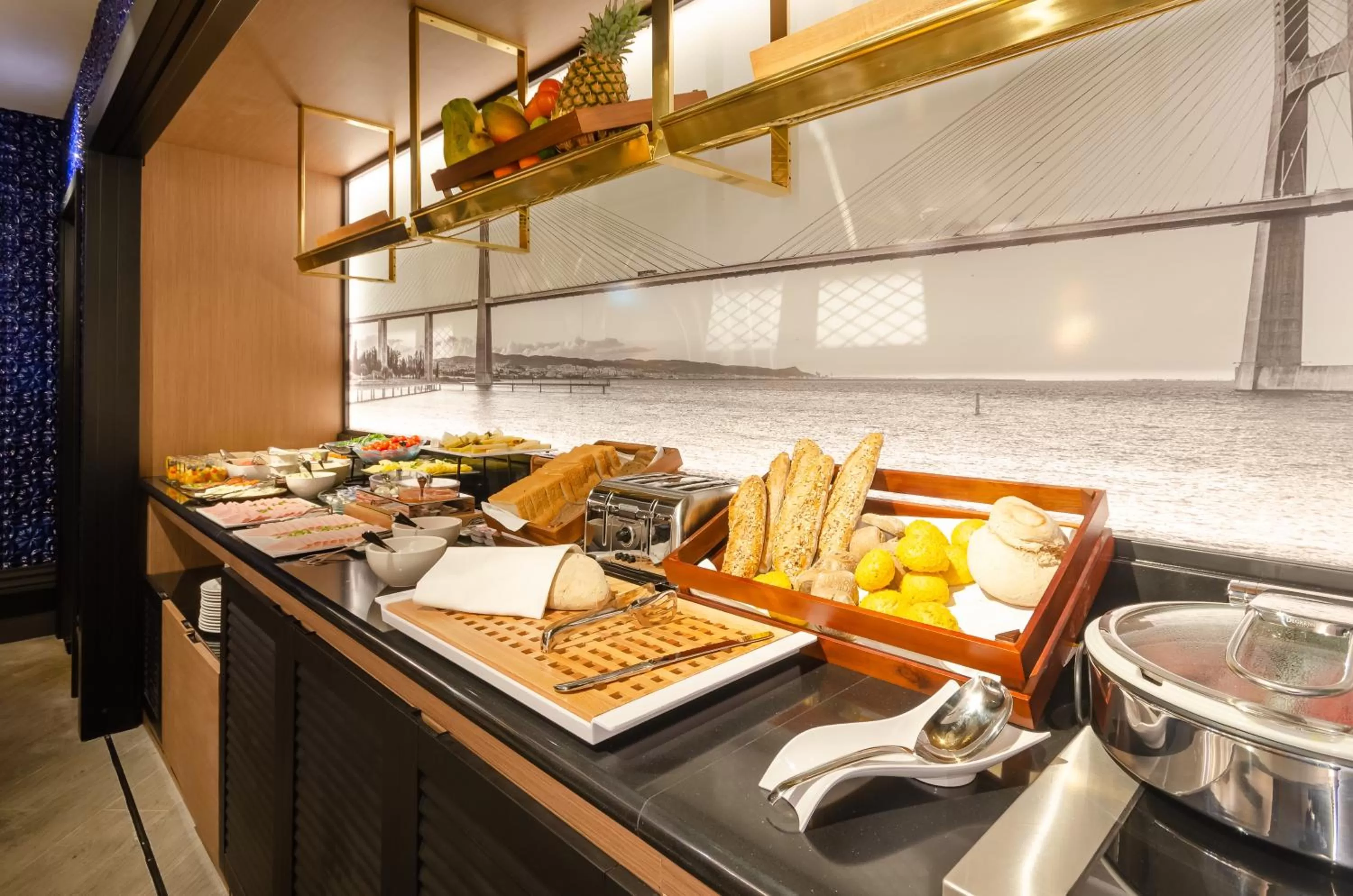 Buffet breakfast in Eurostars Lisboa Baixa