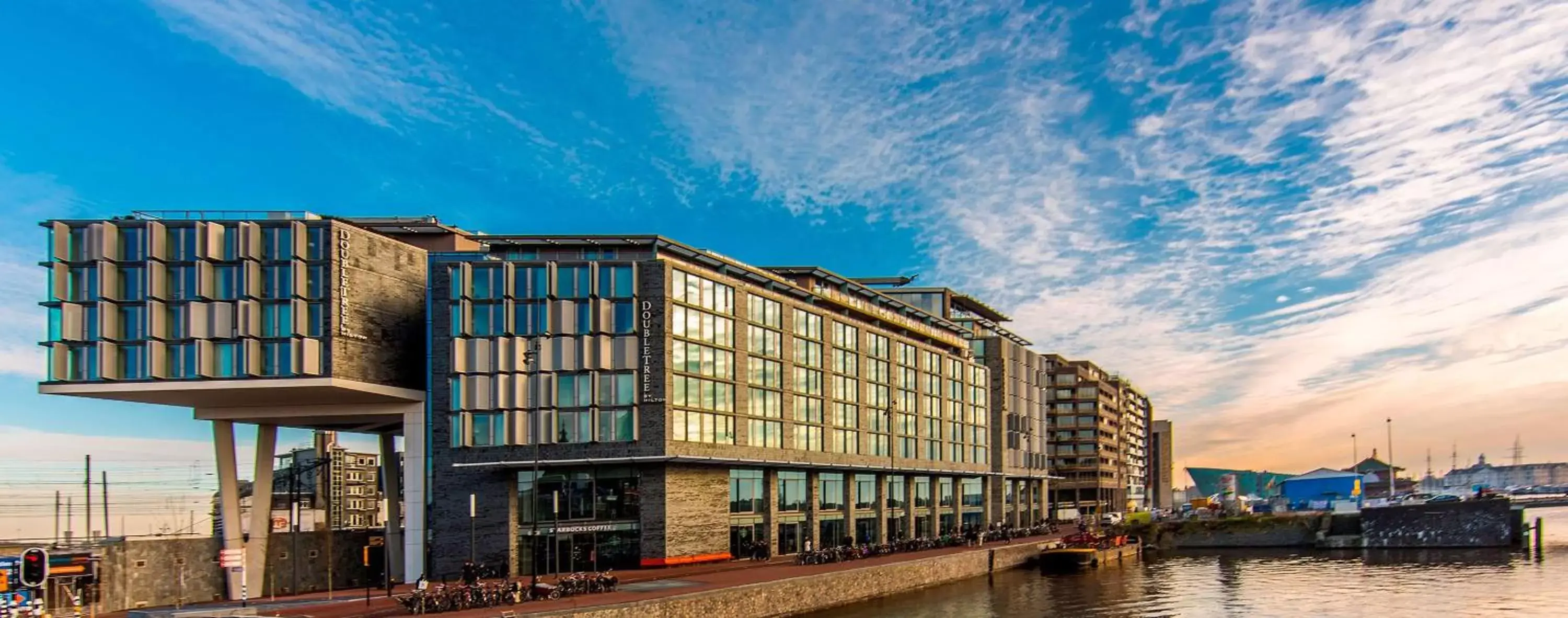 Property Building in DoubleTree by Hilton Amsterdam Centraal Station