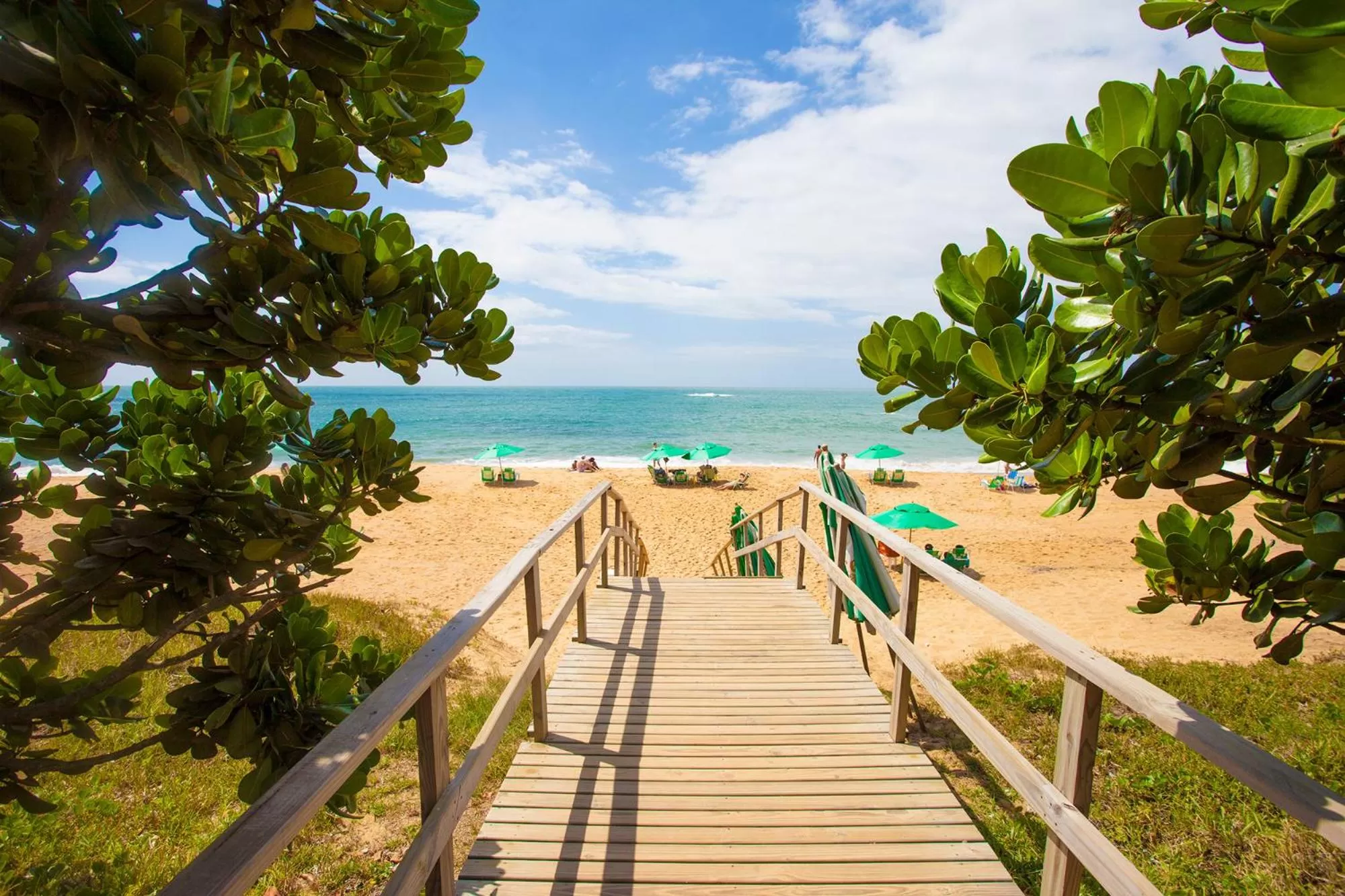 Sea view in Pousada OceAnas Frente Mar Estaleiro