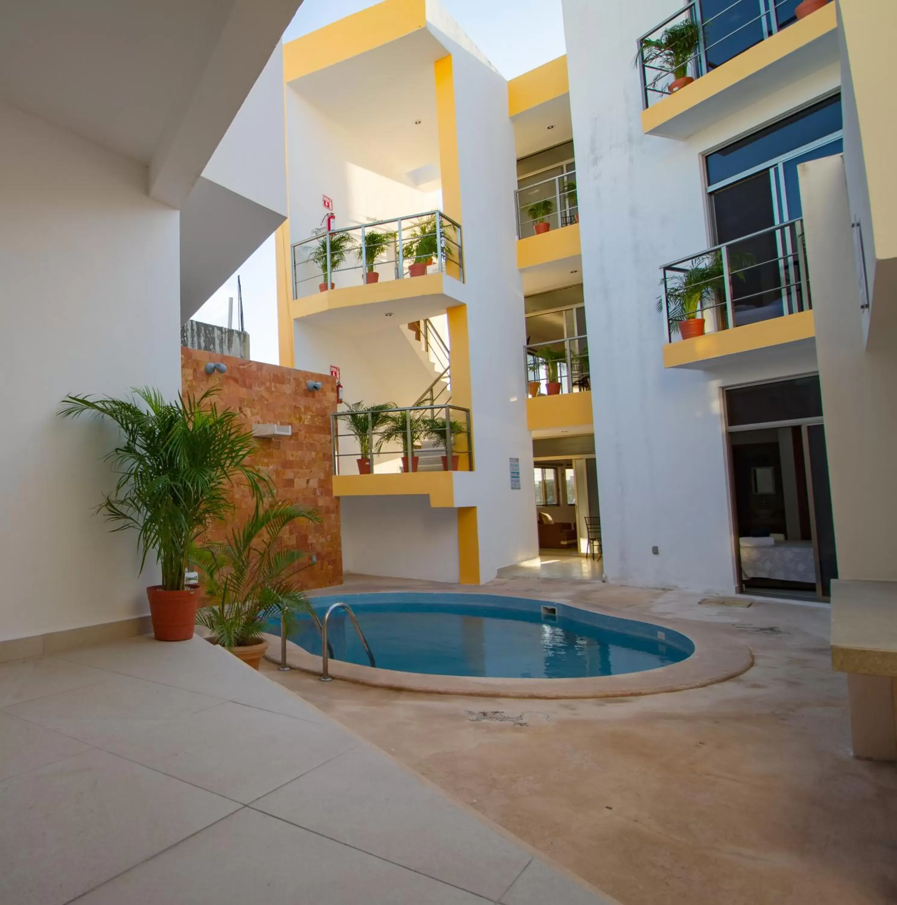 Swimming Pool in Suite Isla Mujeres