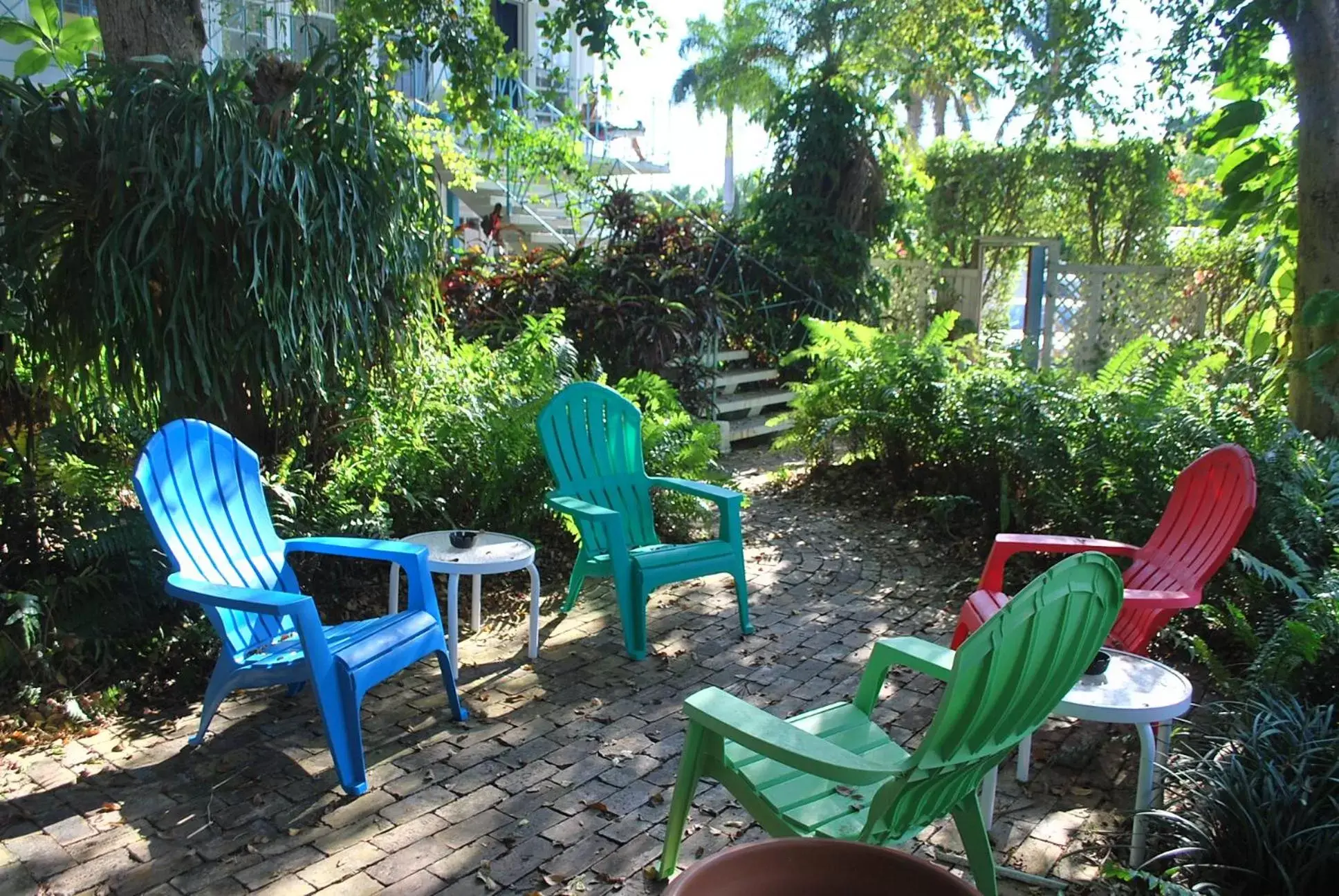 Patio in Green Island Inn