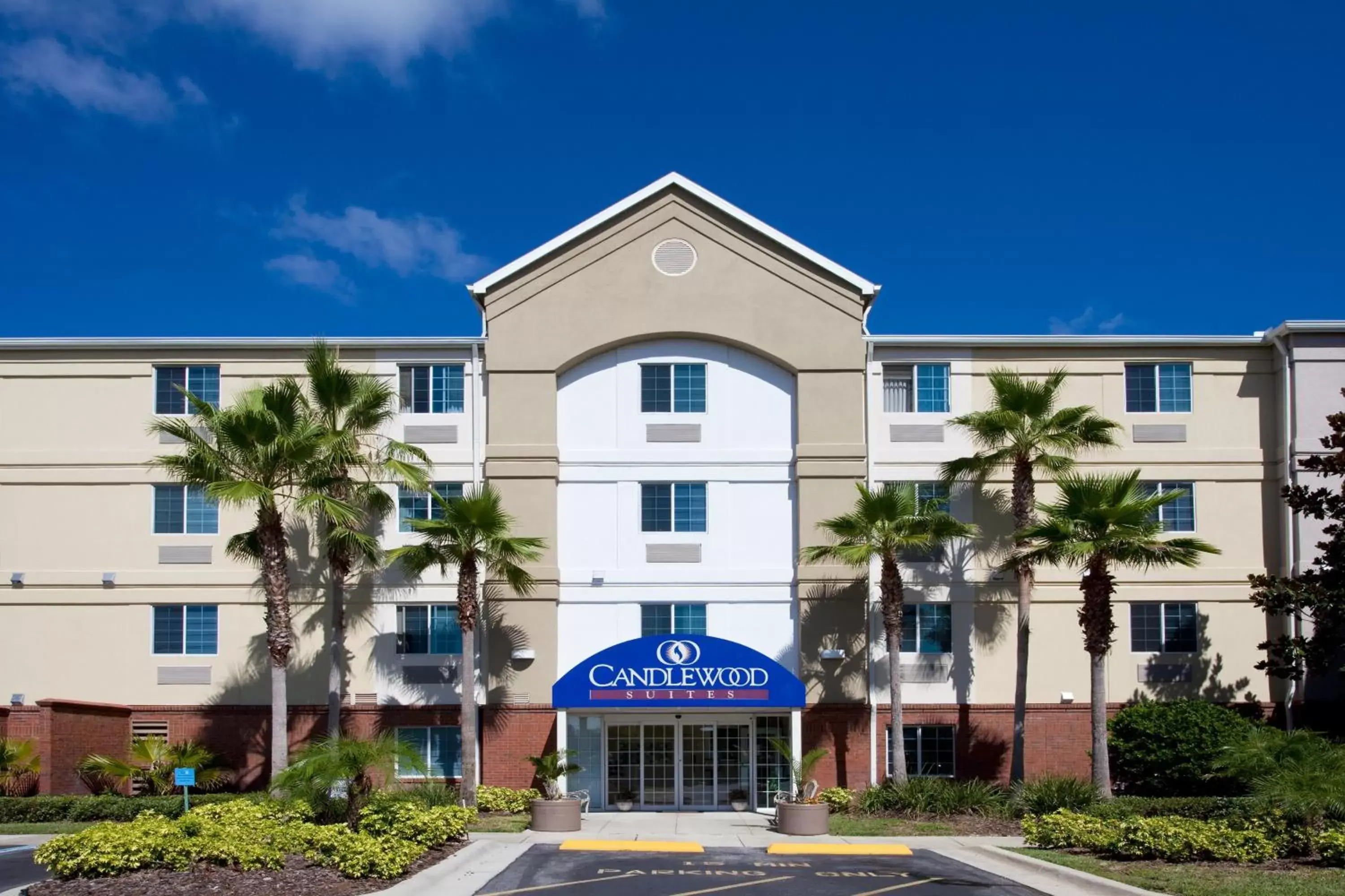 Property building in Candlewood Suites Lake Mary, an IHG Hotel