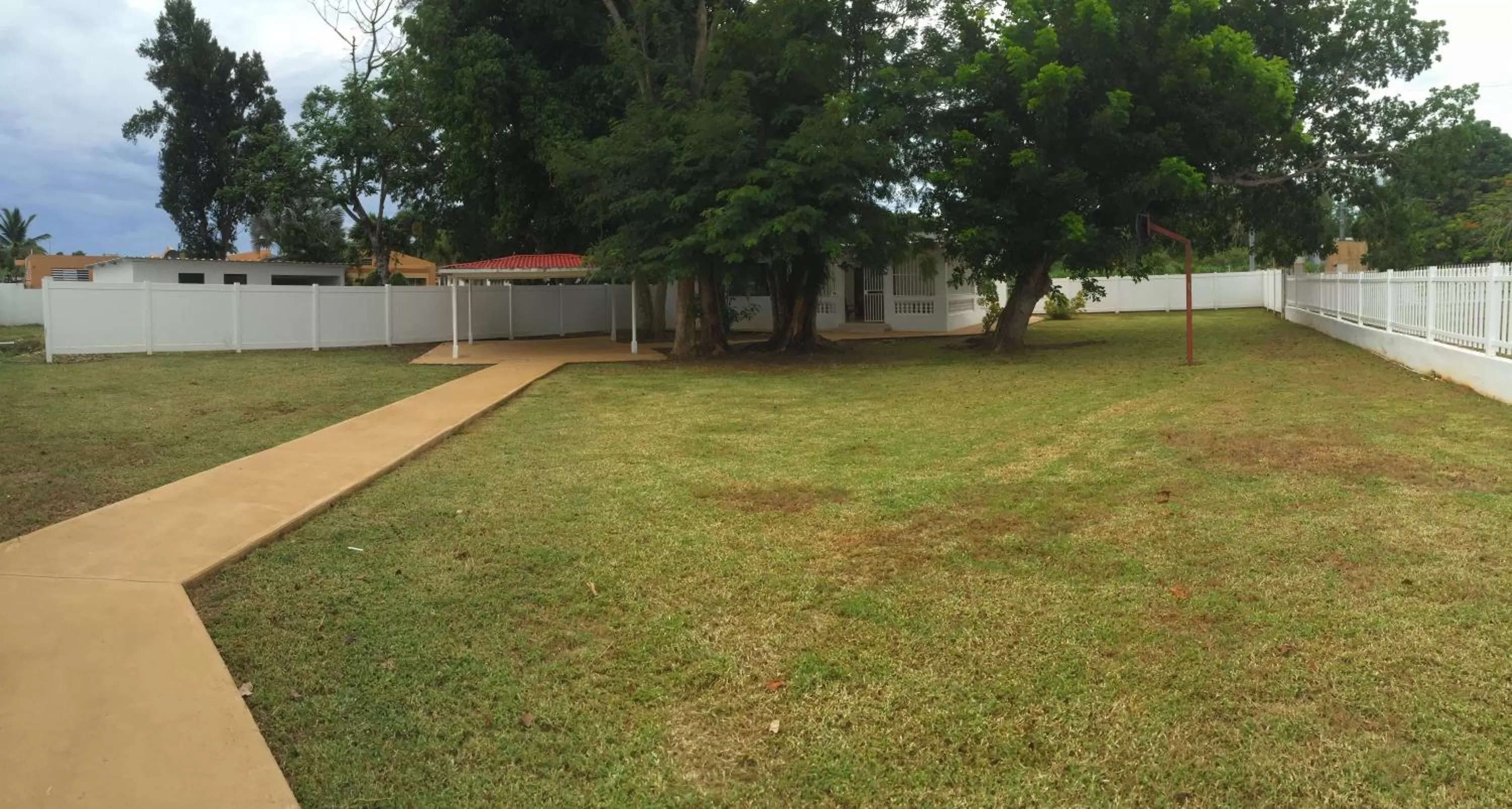 Patio in Arecibo Inn