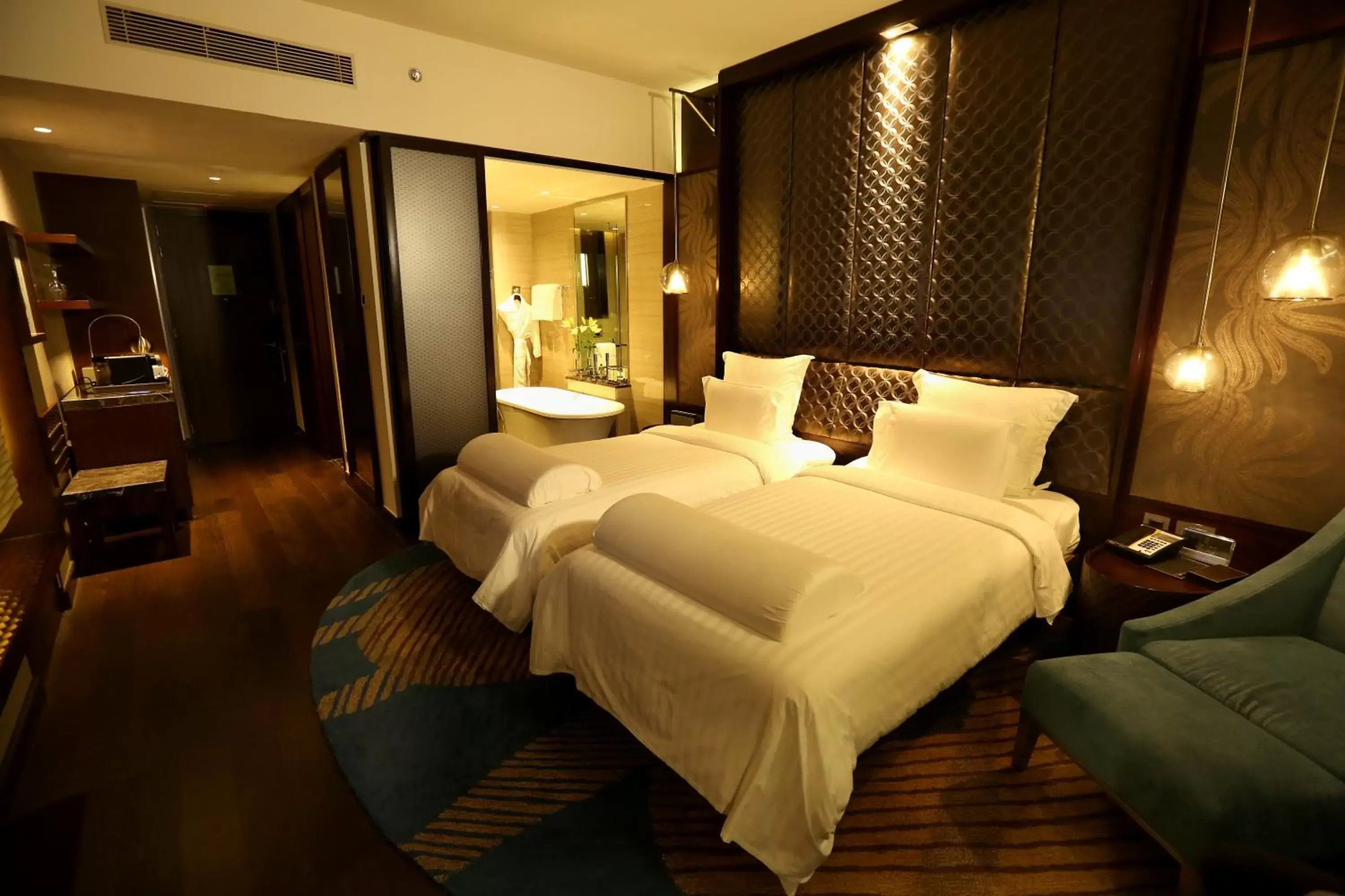 Bedroom in Pullman New Delhi Aerocity- International Airport