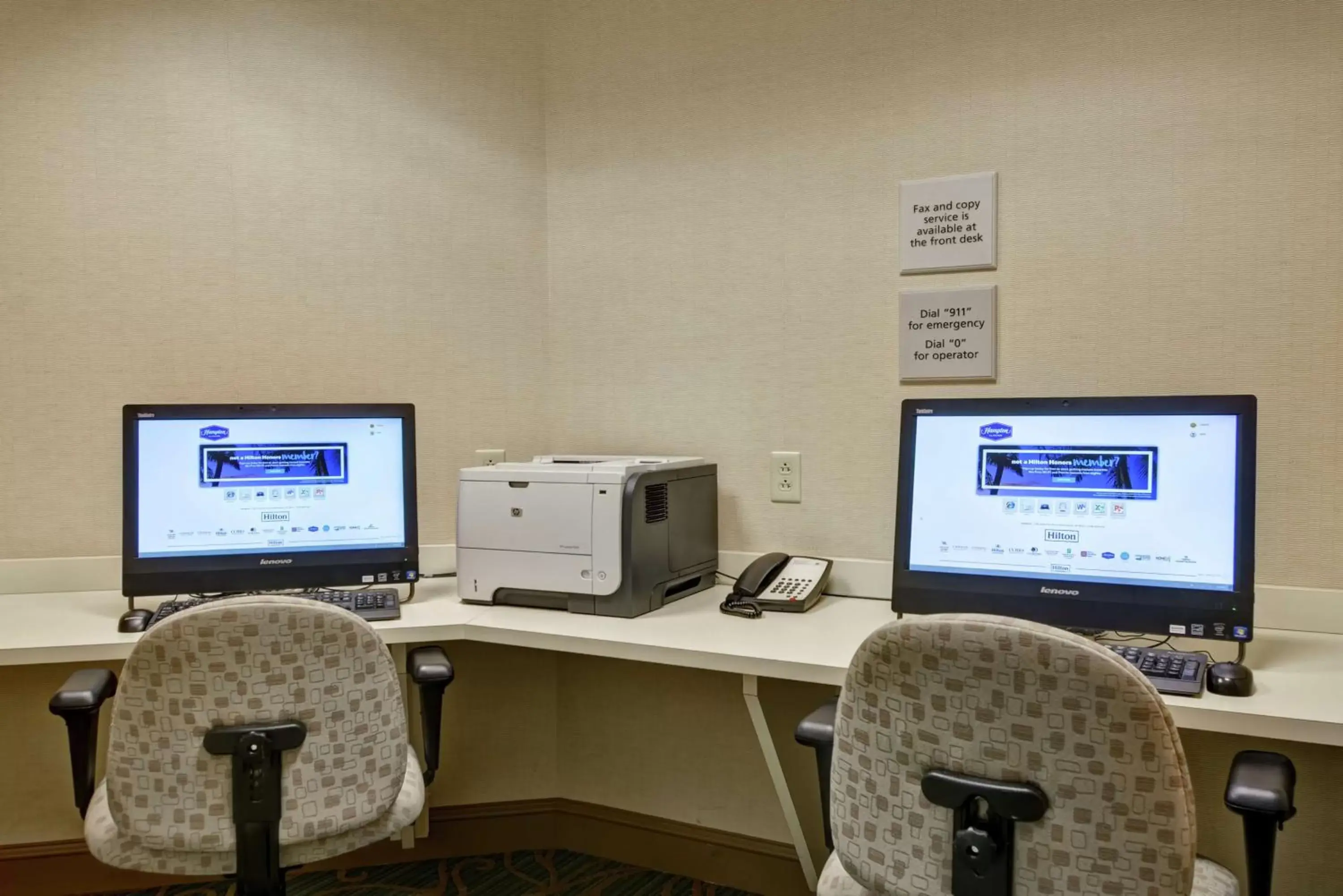 Business facilities in Hampton Inn & Suites Wilkes-Barre