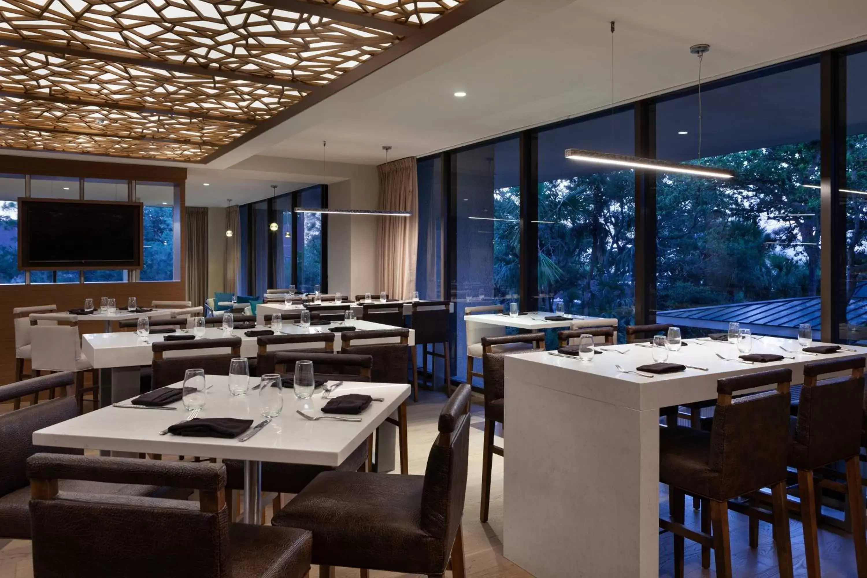 Restaurant/places to eat in Hilton Beachfront Resort & Spa Hilton Head Island Restaurant/places to eat in Hilton Beachfront Resort & Spa Hilton Head Island