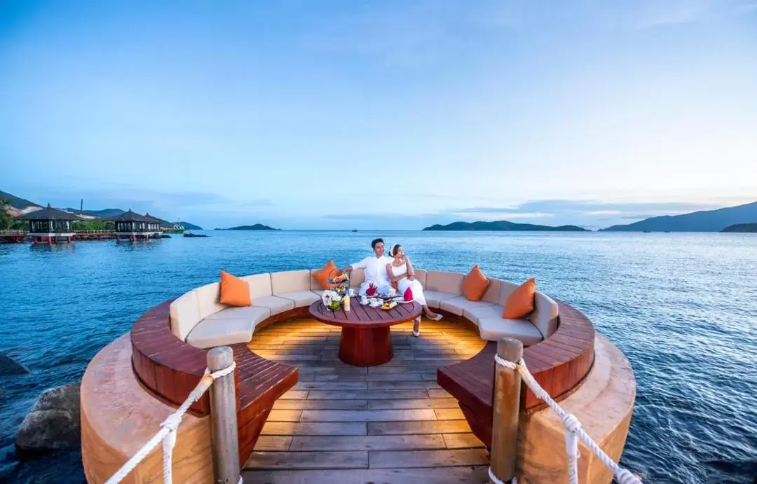 Lounge or bar in Vinpearl Luxury Nha Trang