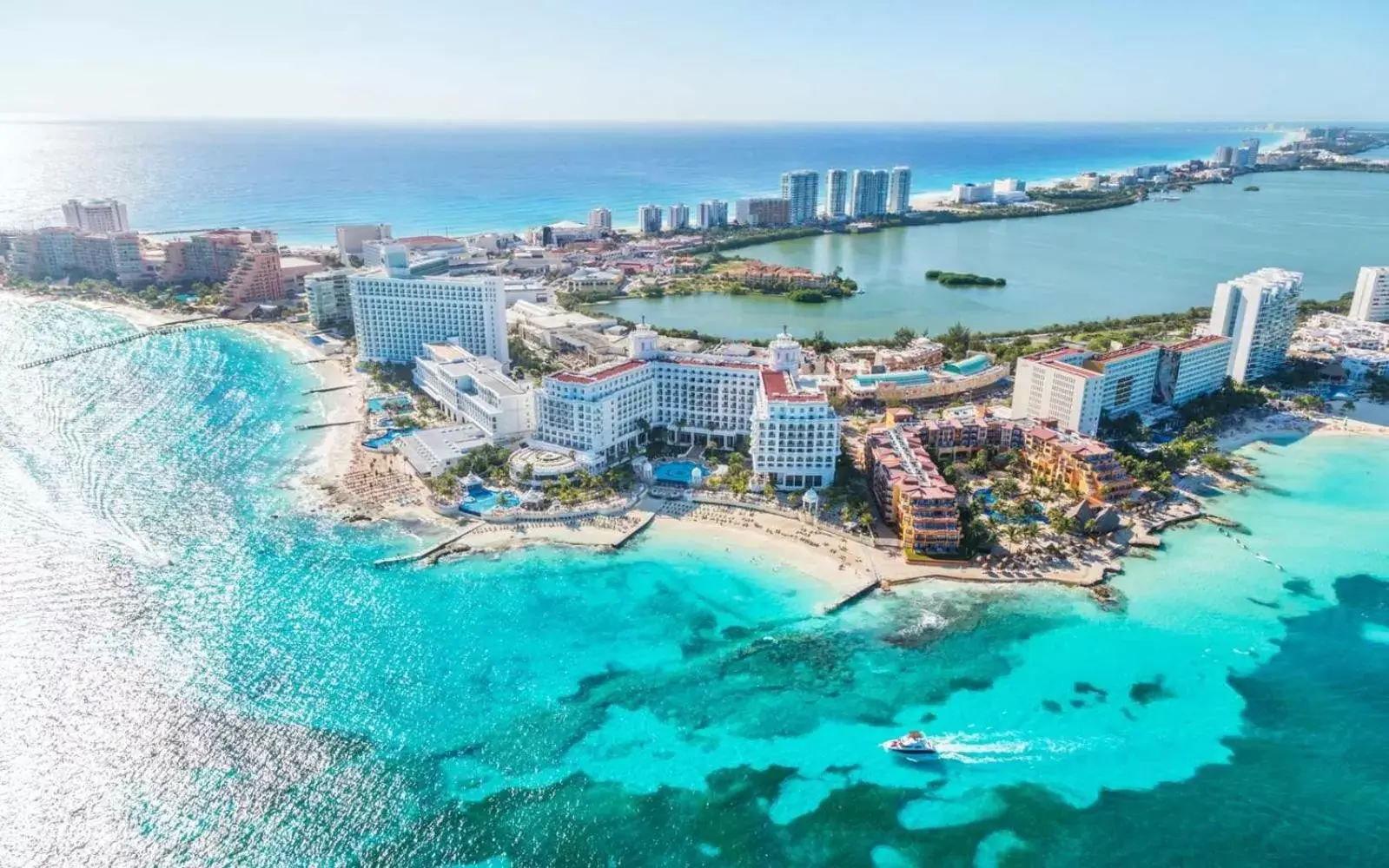 Bird's eye view, Bird's-eye View in Thelmar Rooms Cancun