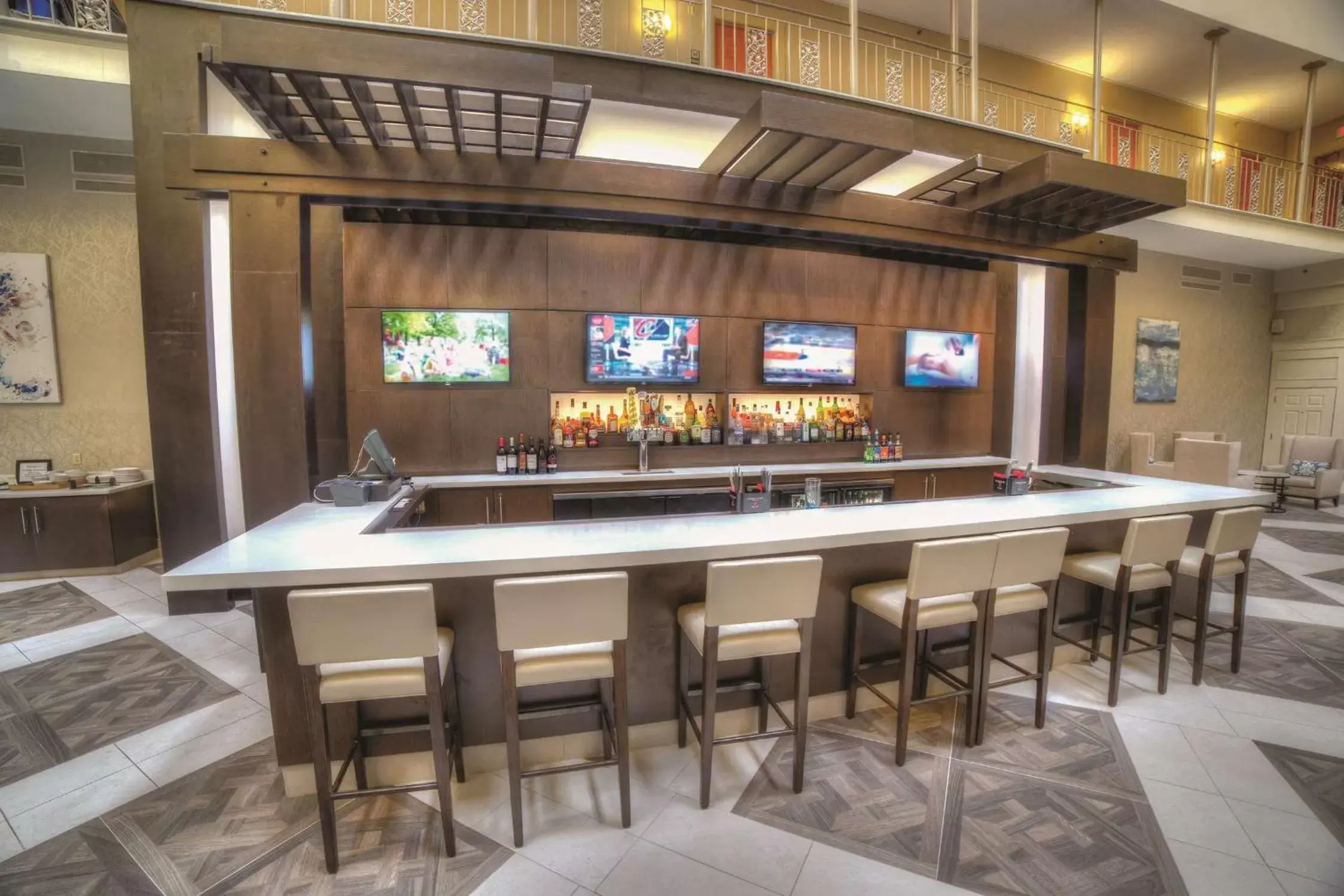 Lounge or bar in Doubletree Suites by Hilton at The Battery Atlanta