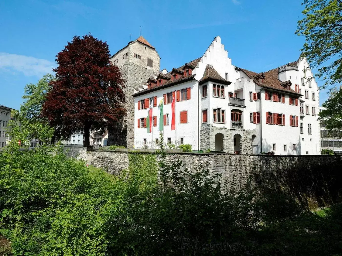 Nearby landmark, Property Building in Hotel Müllers Self-Check-In