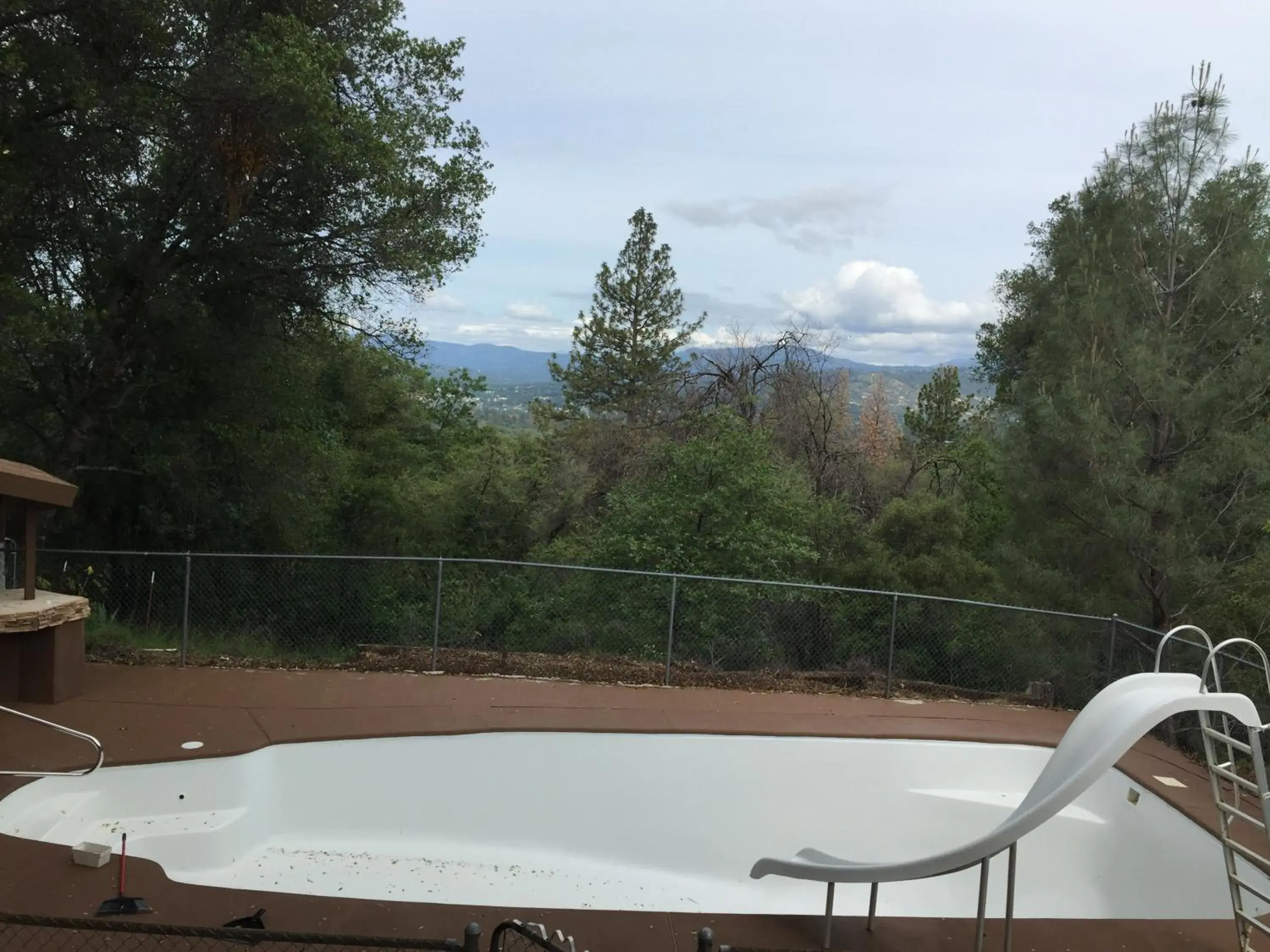 Swimming pool in Mountain Trail Lodge and Vacation Rentals