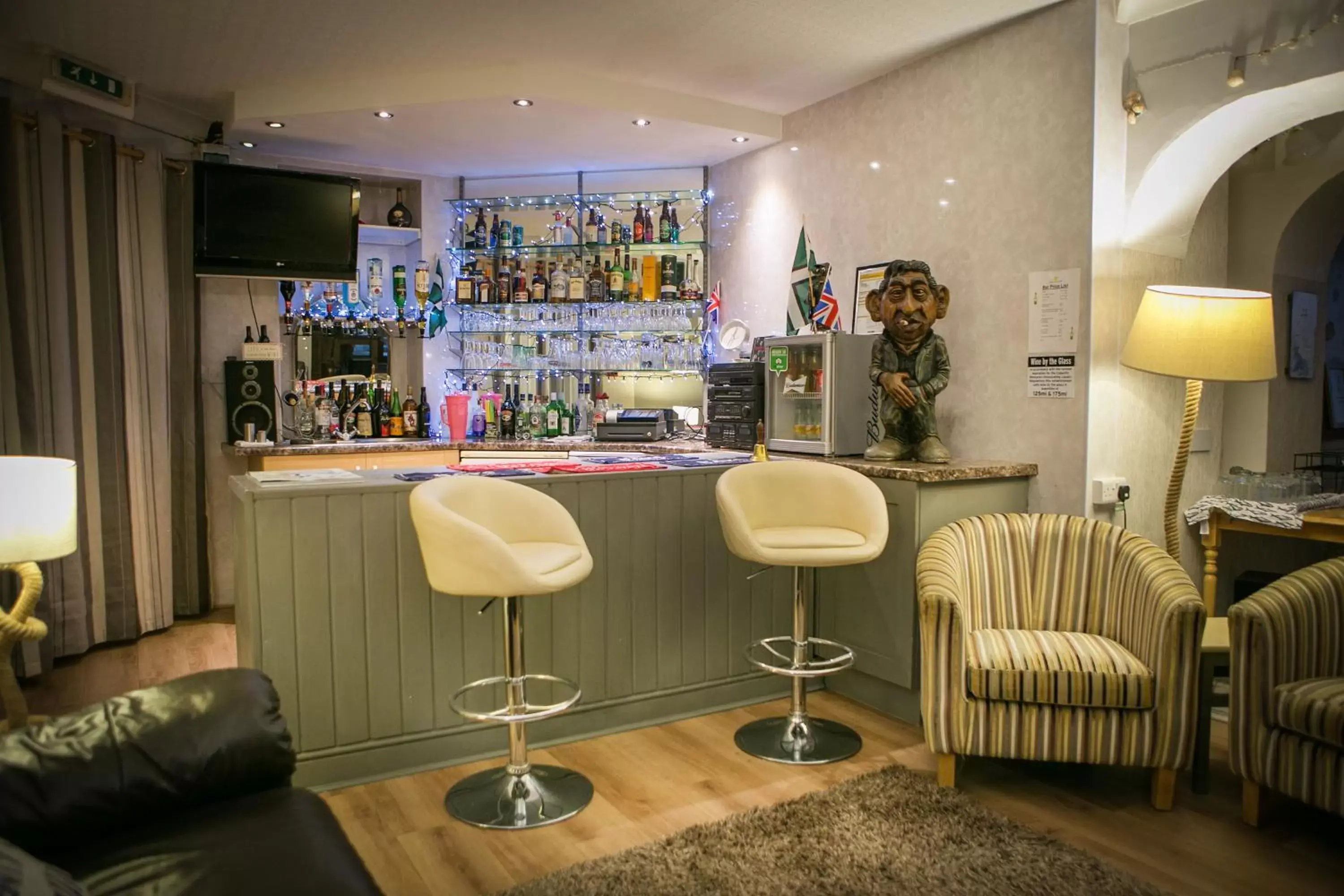 Lounge or bar, Lounge/Bar in Glendower