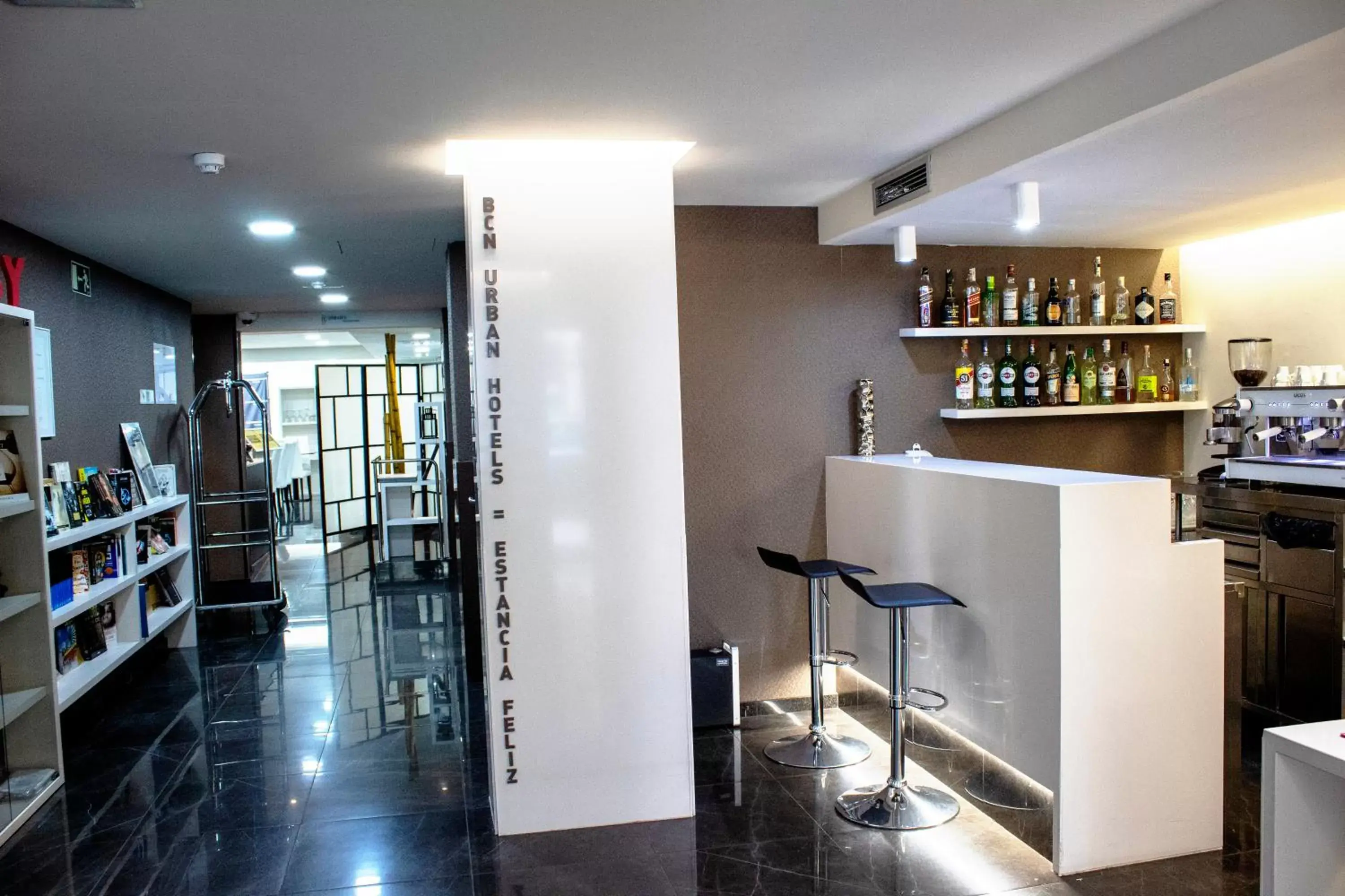 Lounge or bar, Lounge/Bar in Bcn Urbaness Hotels Gran Rosellon