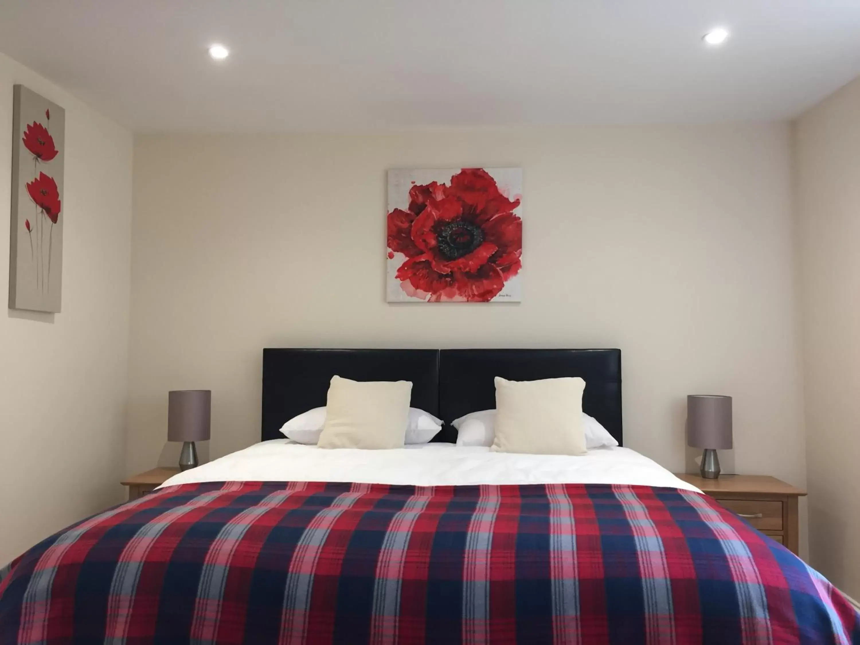 Bedroom, Bed in Fir Tree Barn