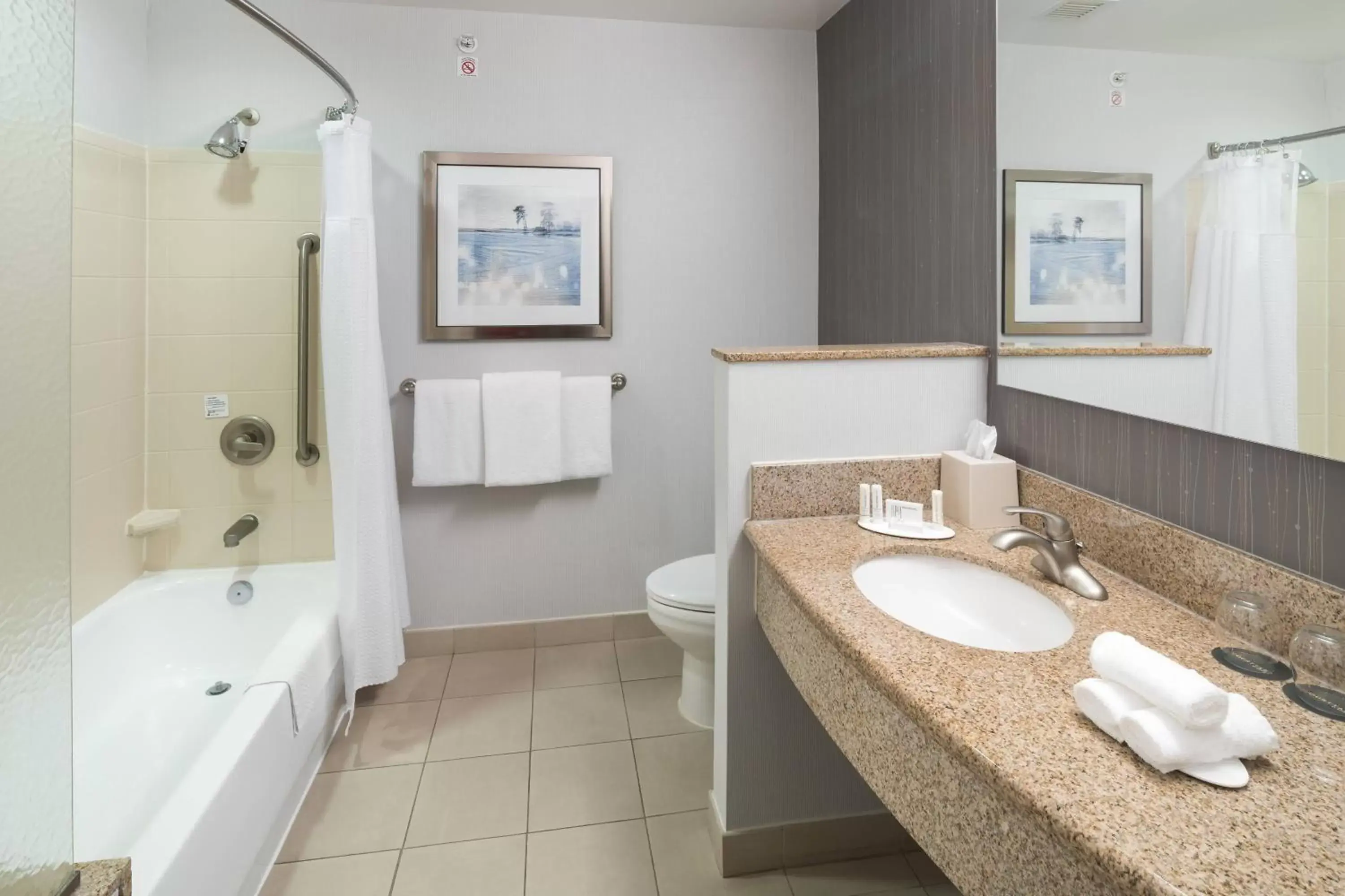 Bathroom in Courtyard by Marriott West Orange