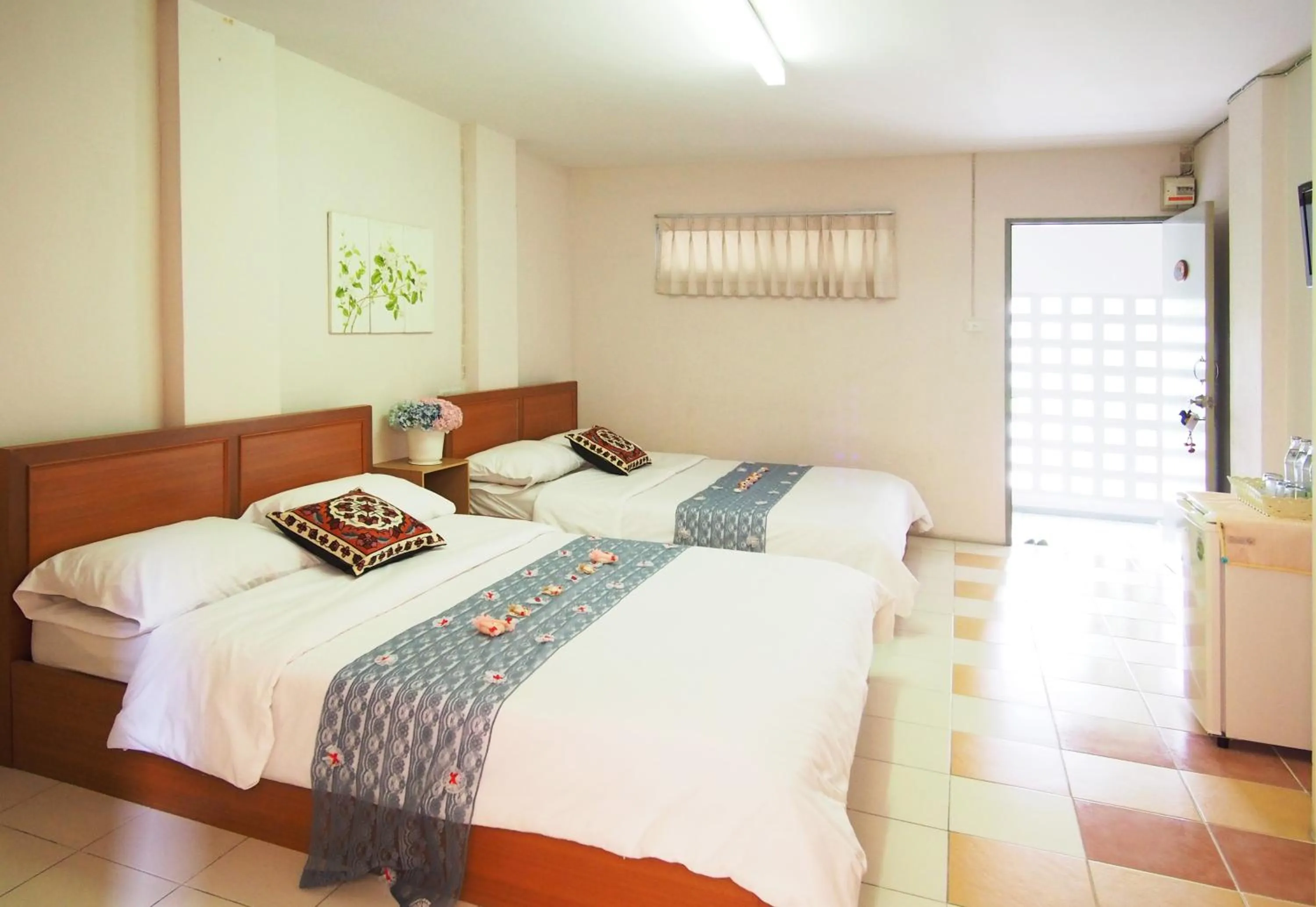 Bedroom, Bed in Thanapa Mansion (Donmuang Airport)