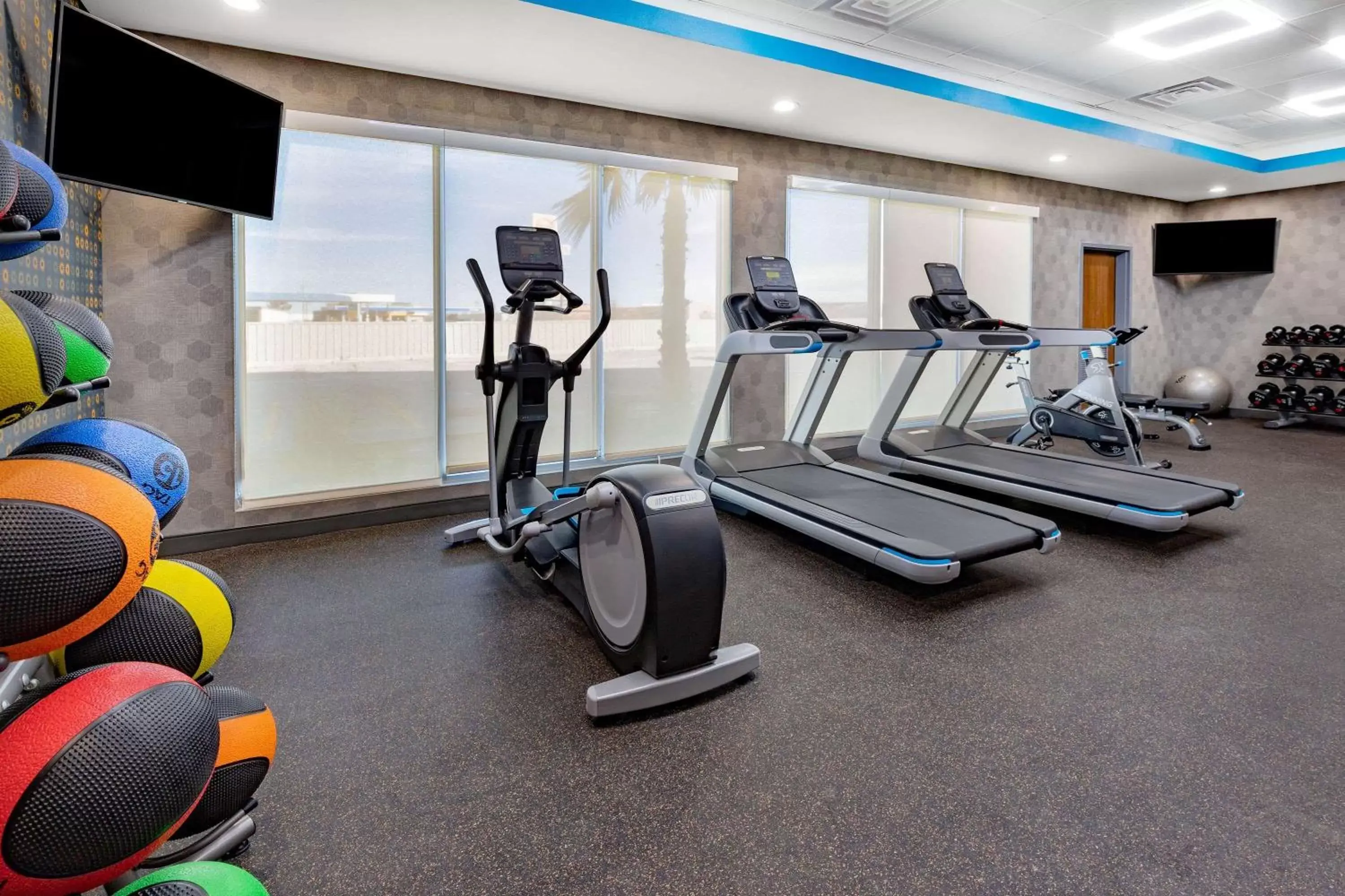 Fitness centre/facilities, Fitness Center/Facilities in La Quinta Inn & Suites by Wyndham Fort Stockton Northeast