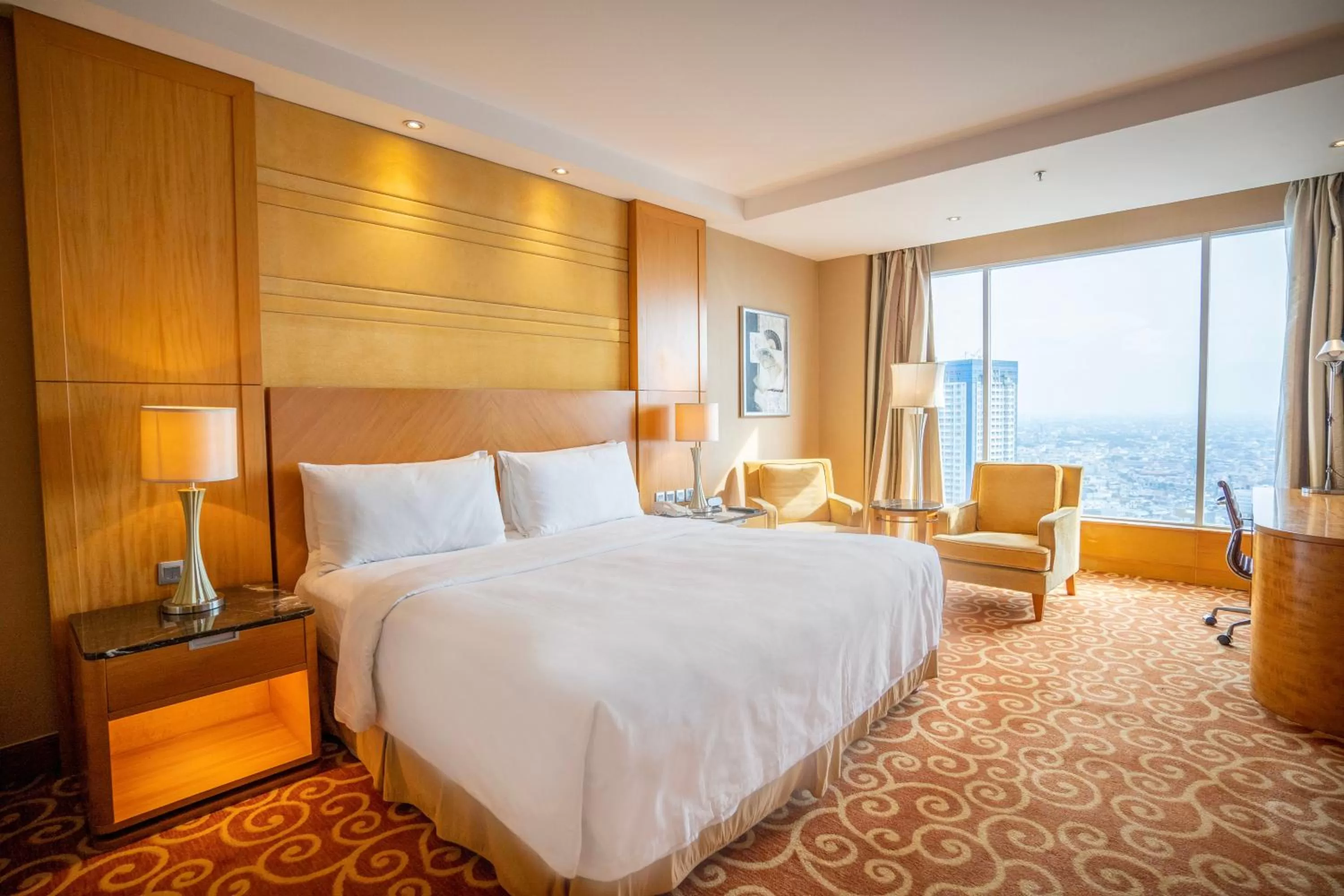Deluxe King Room in JW Marriott Hotel Medan