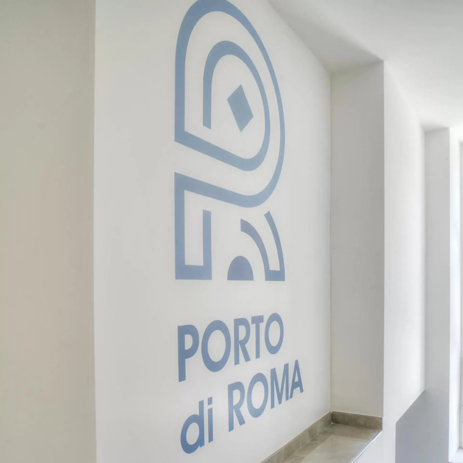 Logo/Certificate/Sign in Hotel Porto Di Roma