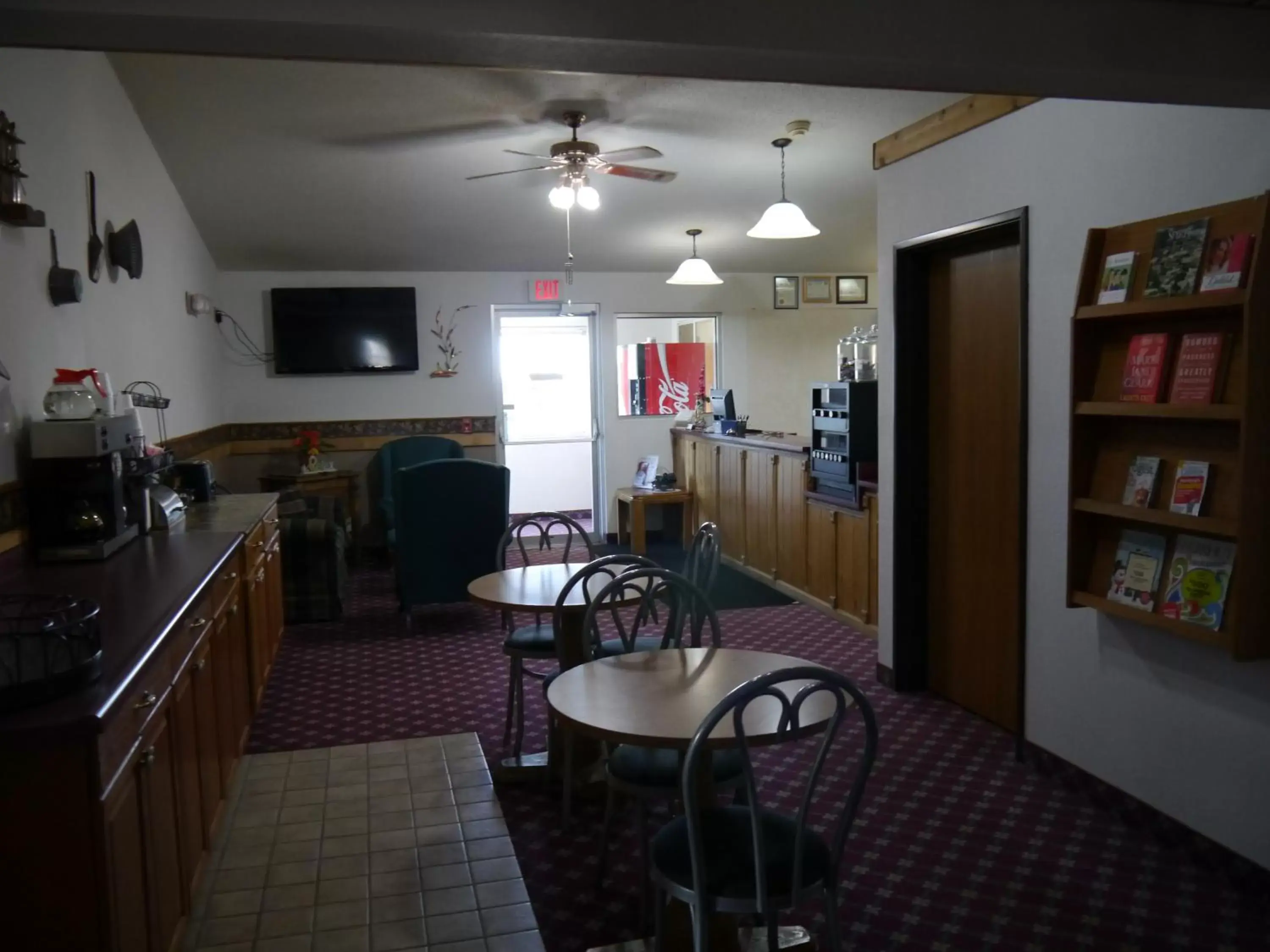 Restaurant/Places to Eat in Westwood Inn & Suites - Kimball